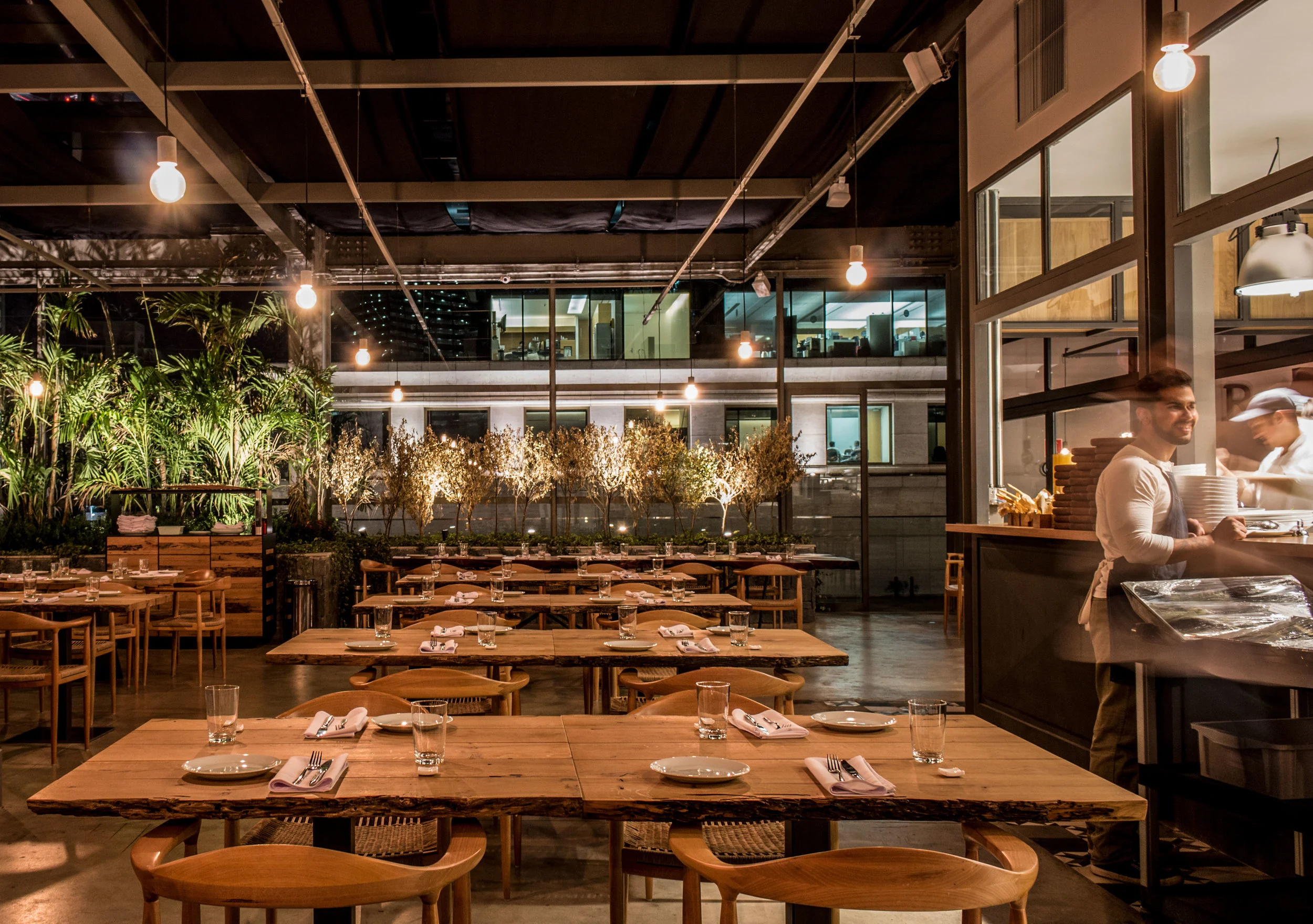 LIGHTSOURCE_EatalySP_Mingrone-iluminação_Espaço-Novo-Arquitetura _003.jpg