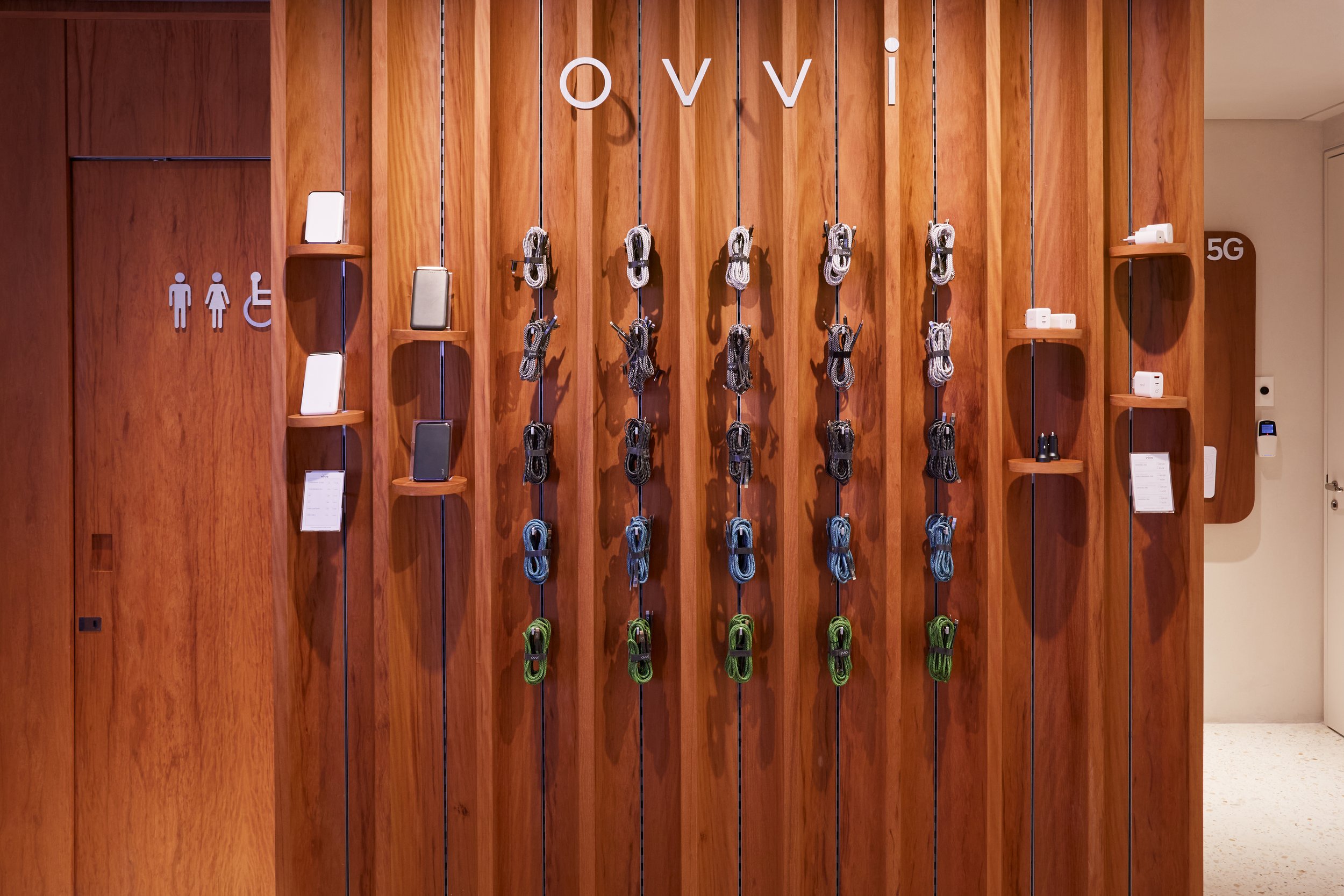 LIGHTSOURCE-Casa-Vivo_2024-Metro-Arquitetos_Marina-Lodi_Nina-Morelli_Gianfranco-Vacani_4.jpg