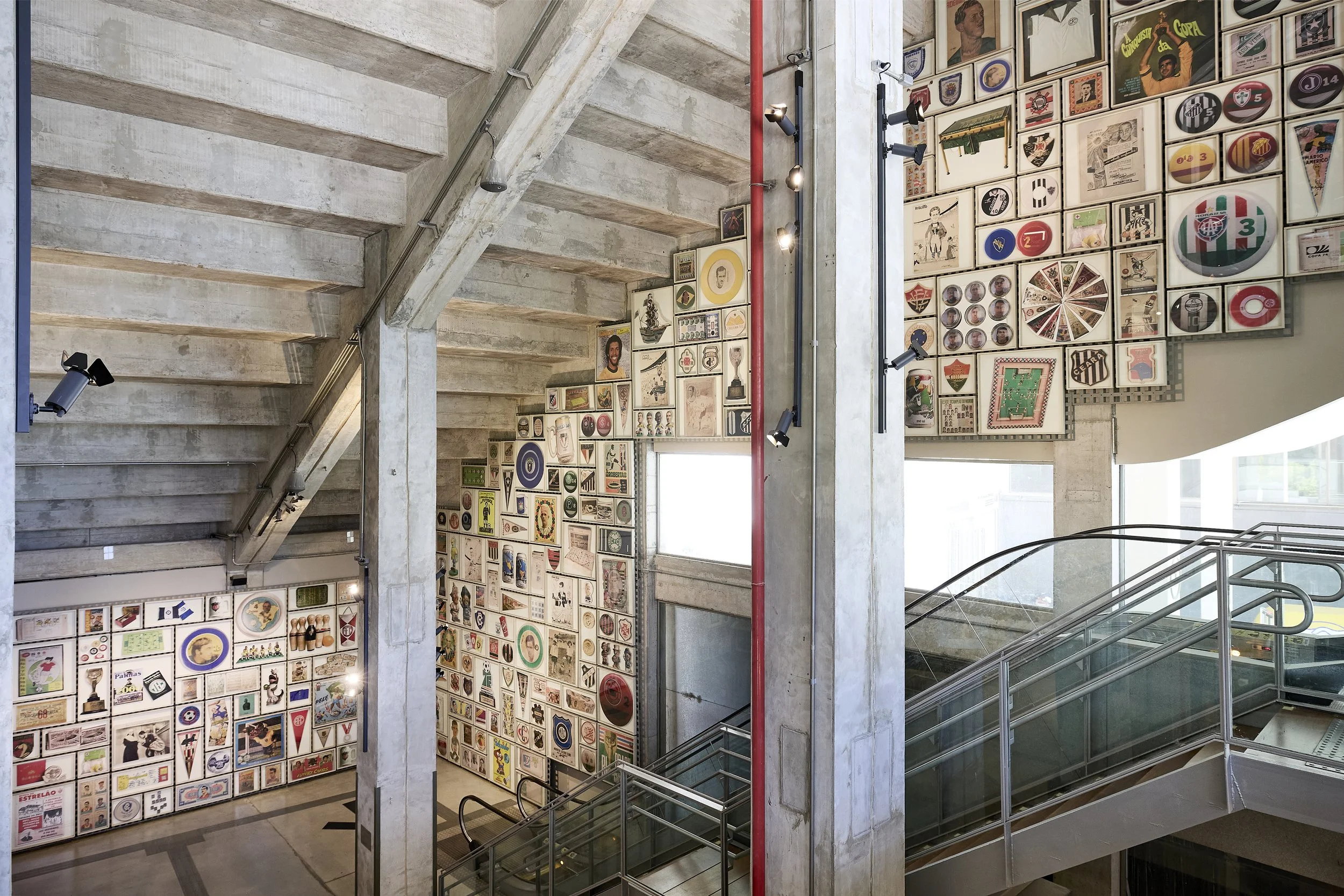 LIGHTSOURCE-Museu-do-futebol_2024_Arnaldo-Dumont-Villares_Ricardo-Severo_Mauro-Munhoz_FernandesAA_Fernanda-Carvalho_Feco-Hamburguer_3.jpg