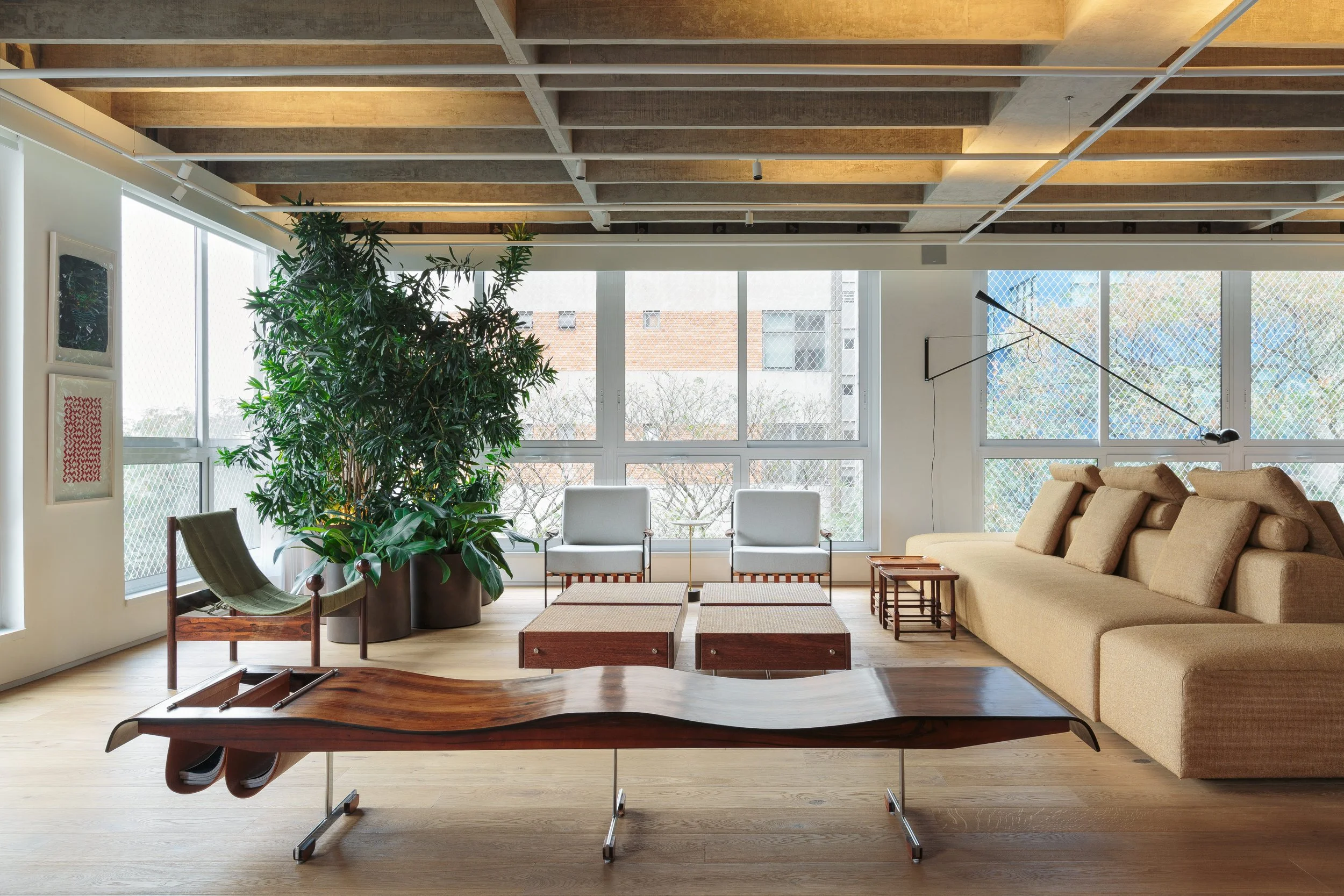 LIGHTSOURCE-Apartamento-ANC_2025_Renata-Gaia_Marina-Lodi_Nina-Morelli_Felco_5.jpg