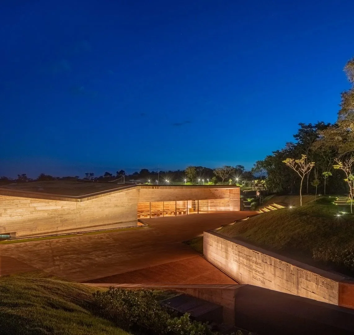 LIGHTSOURCE-Memorial-Brumadinho_2026-GPA&A_Cesar-de-Ramires_Atiaia-Design_Pedro-Mascaro_3.jpg