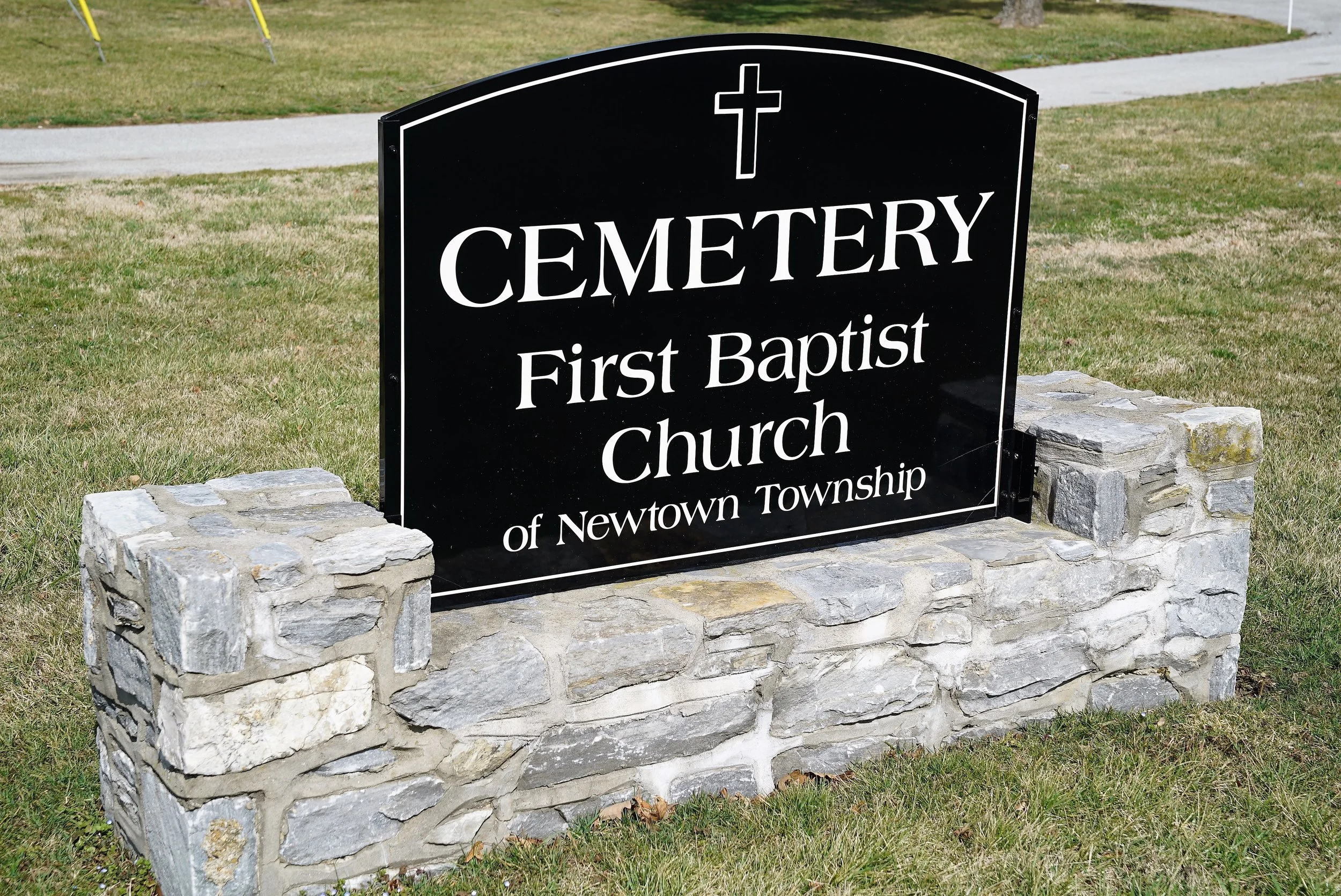 First Baptist Church Of Newtown Township Cemetery - Newtown Square, Pennsylvania