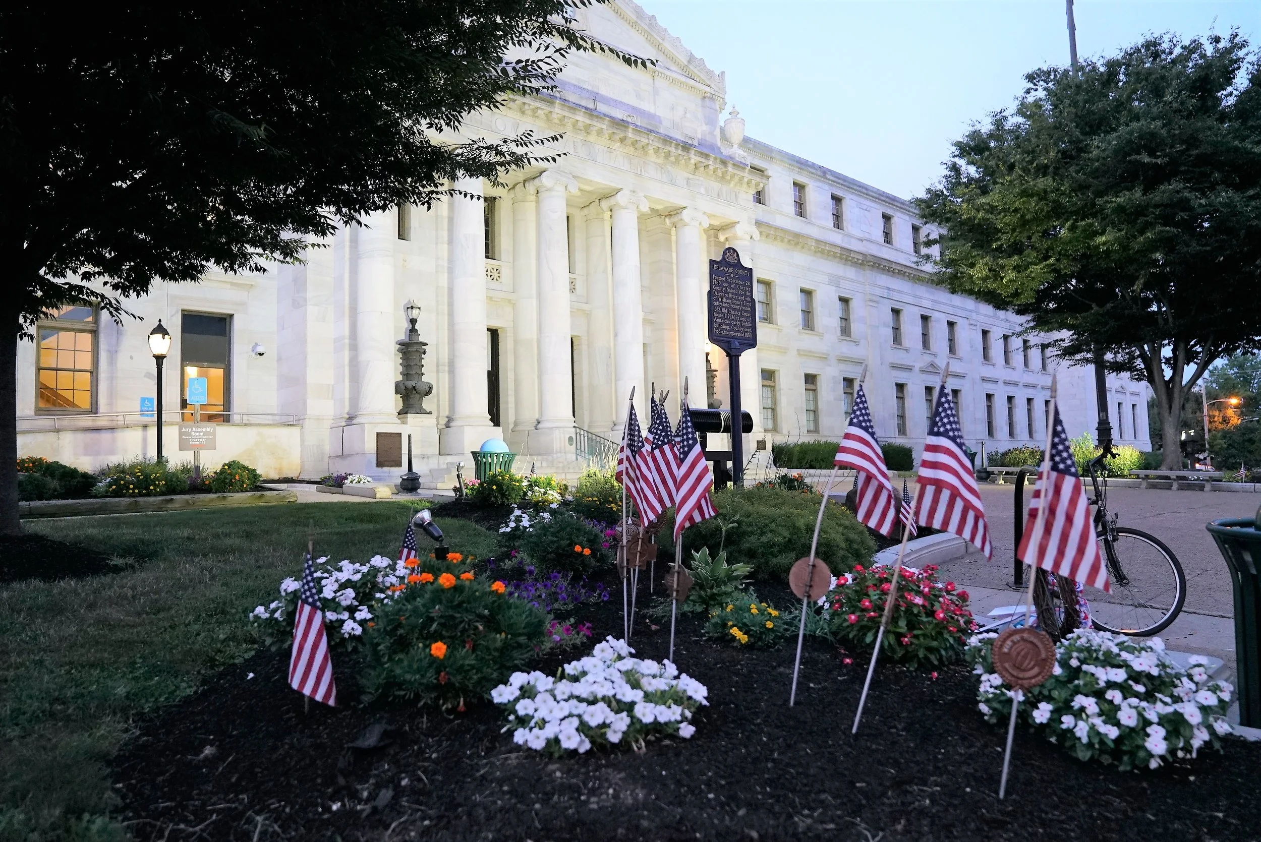 Photo: Entrance to Delaware County Courthouse. Media, Pennsylvania.