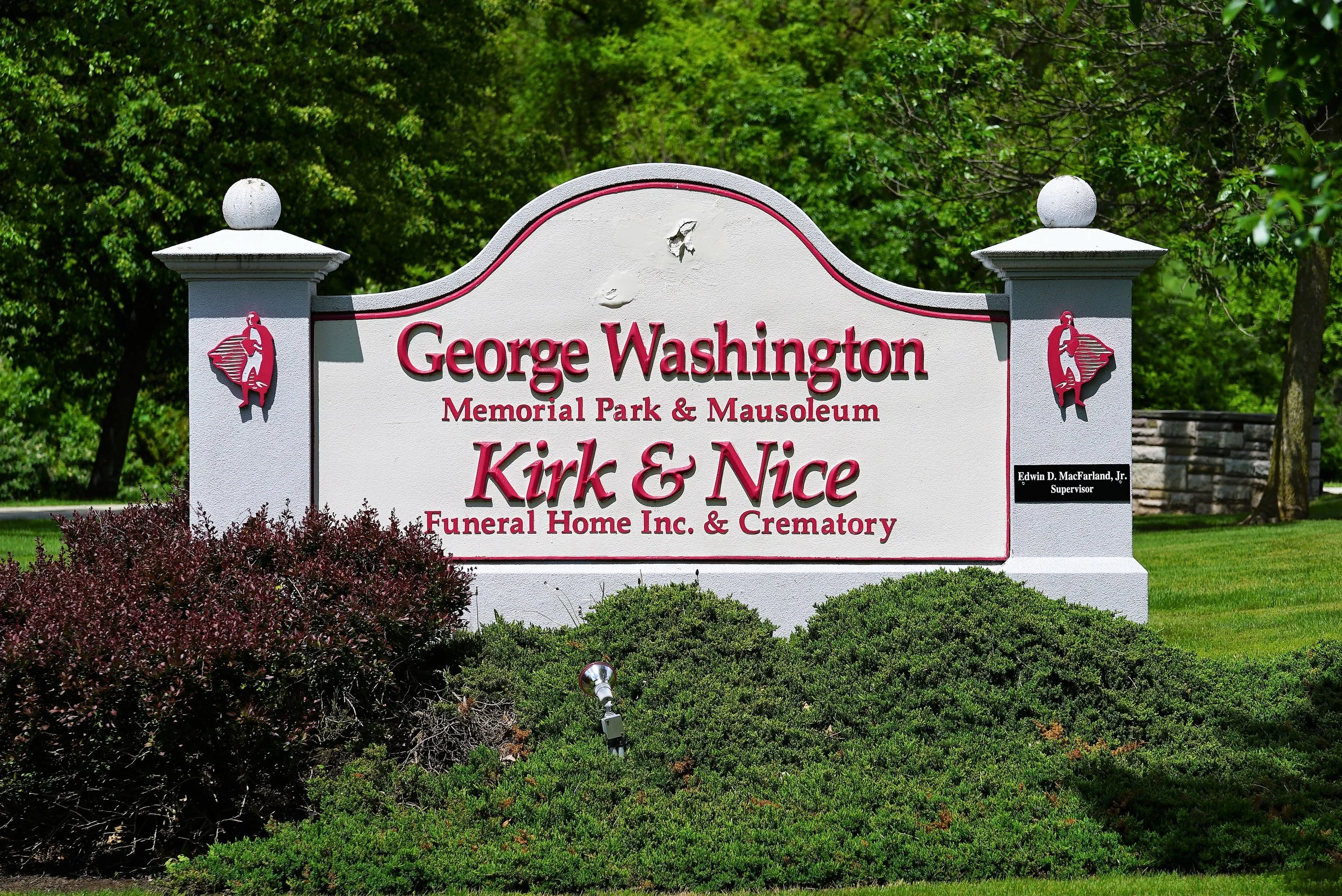 Sign at the entrance to George Washington Memorial Park Cemetery. Plymouth Meeting, Pennsylvania.