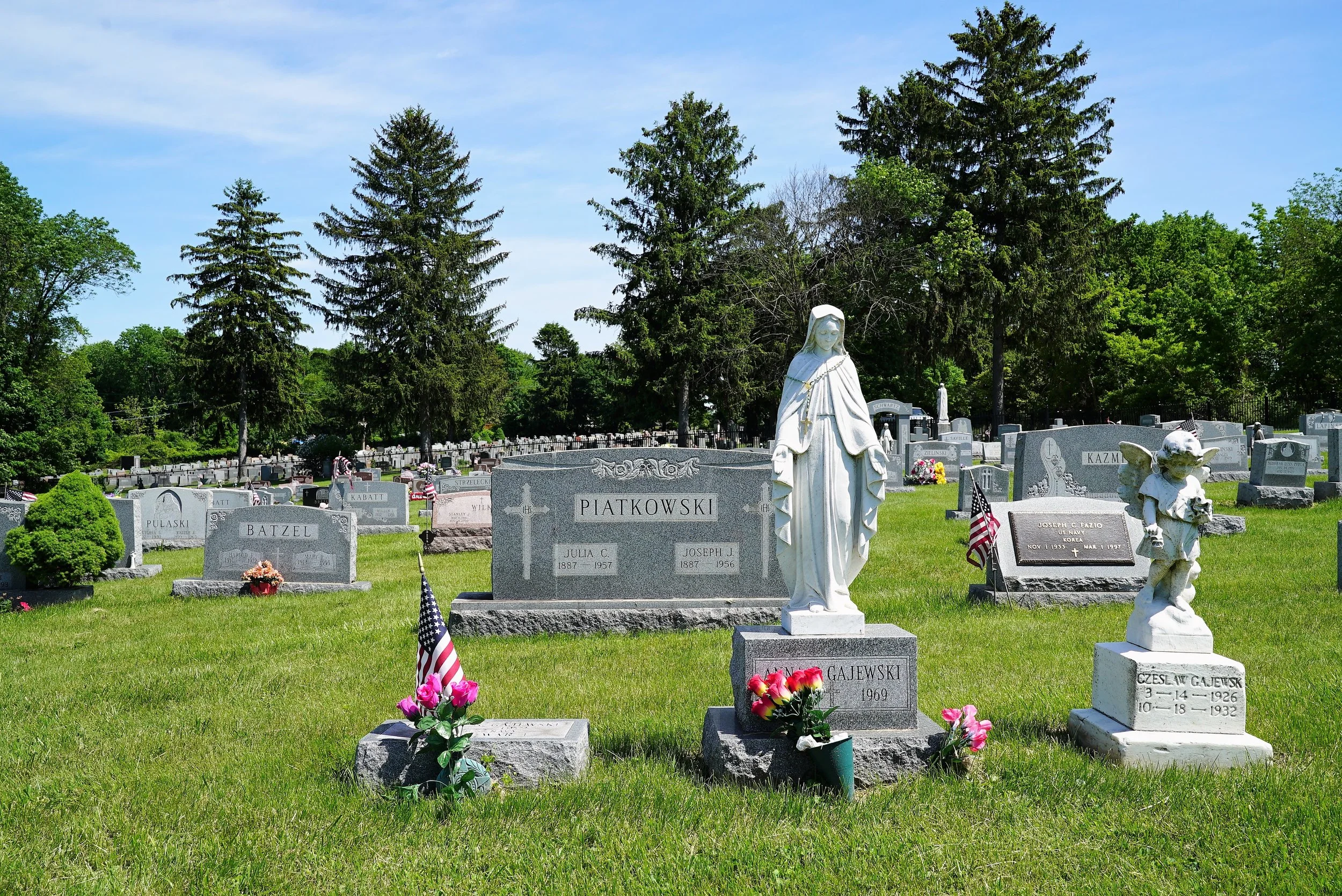 Sacred Heart Cemetery Phoenixville, Pennsylvania — Local Cemeteries