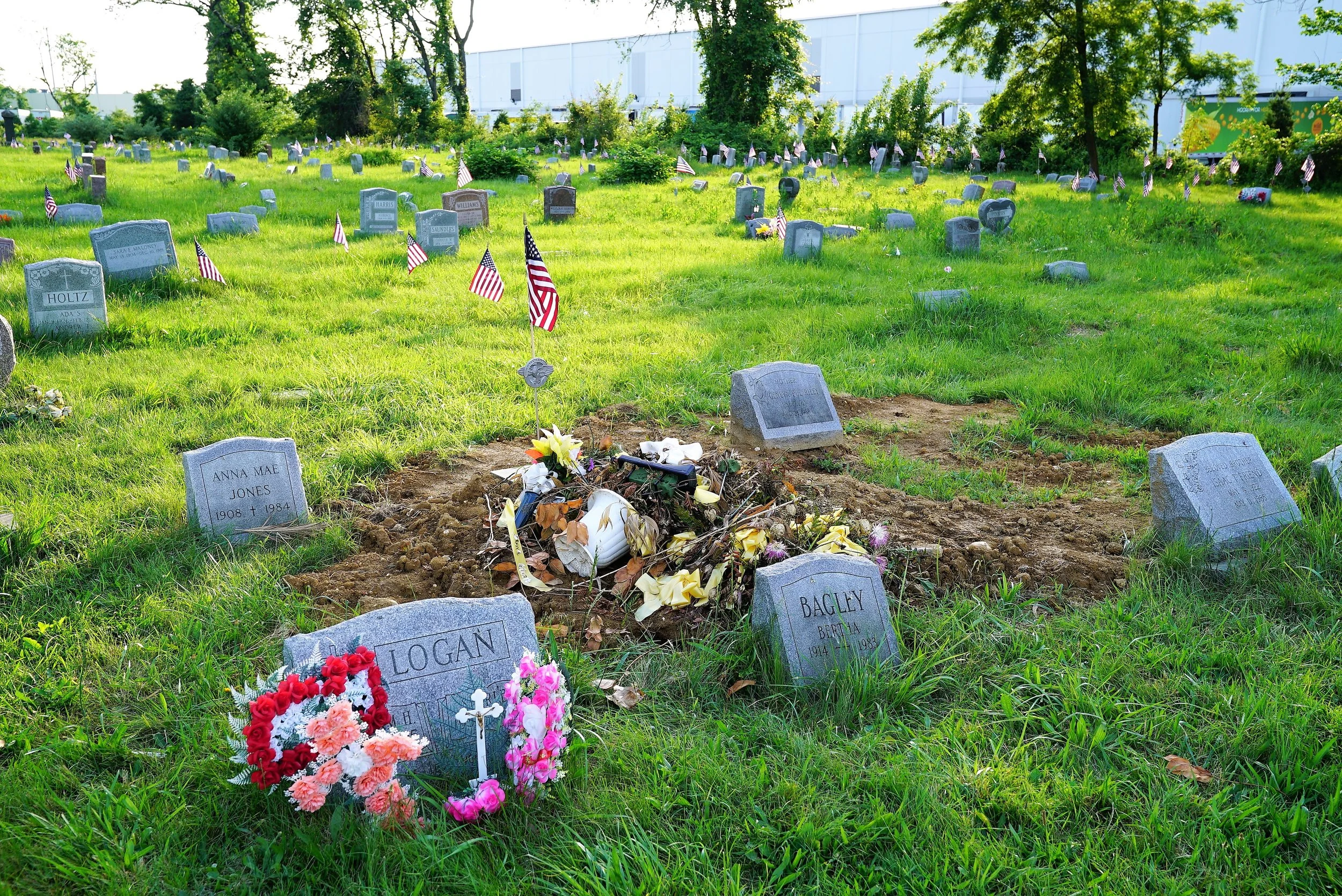 Green Lawn Cemetery Chester Township, Pennsylvania — Local Cemeteries
