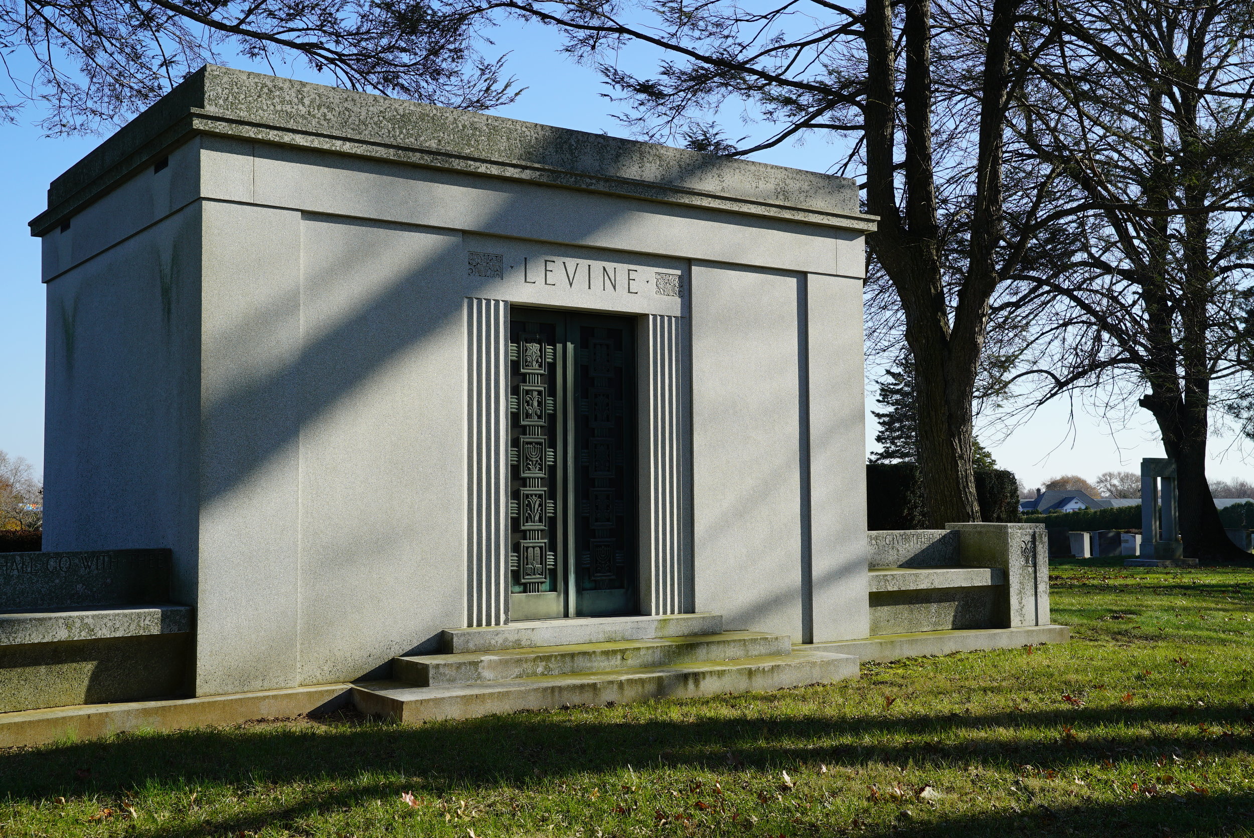 Roosevelt Memorial Park Cemetery - Trevose, Pennsylvania