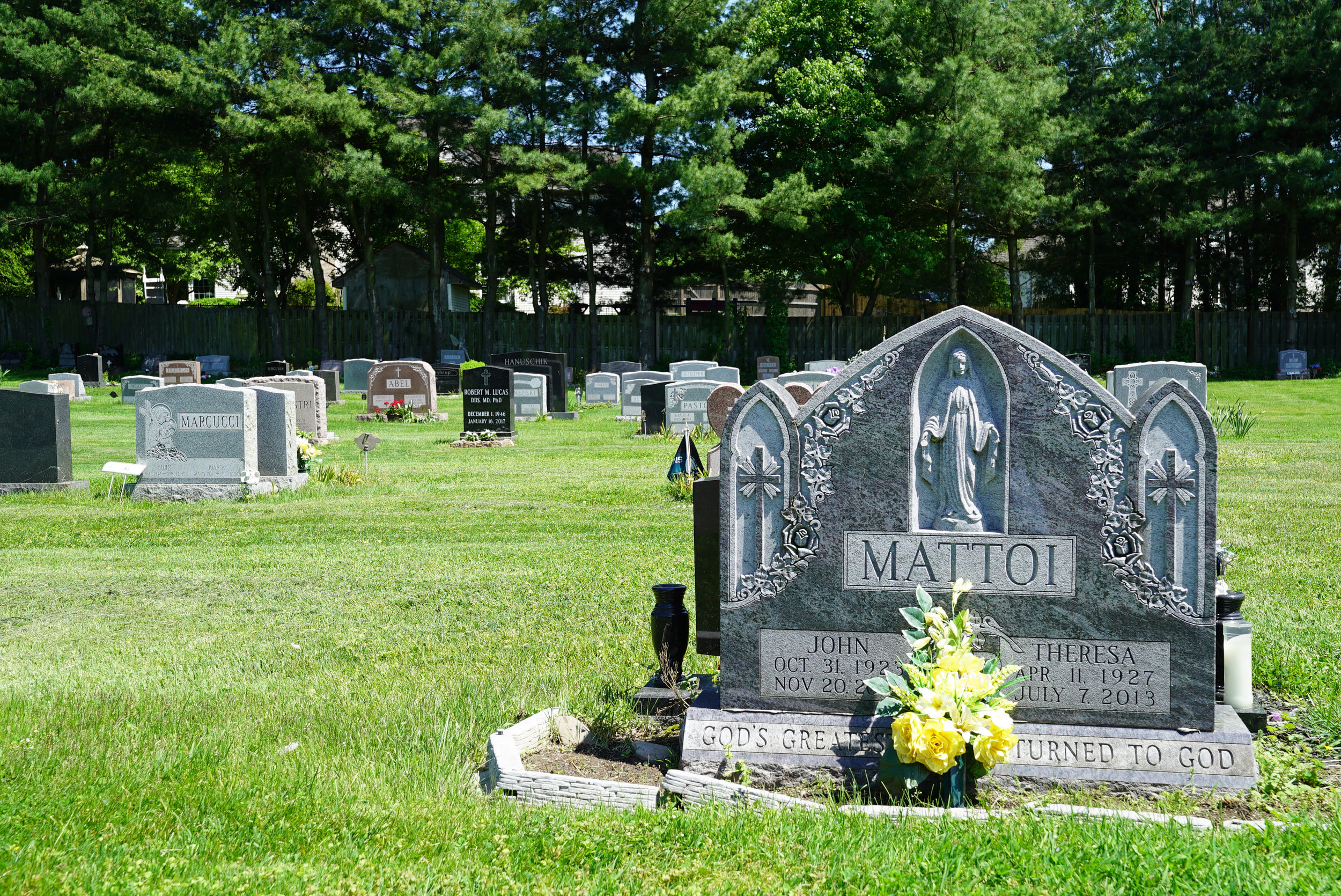 holy-trinity-catholic-cemetery-yardley-pa 2.jpg