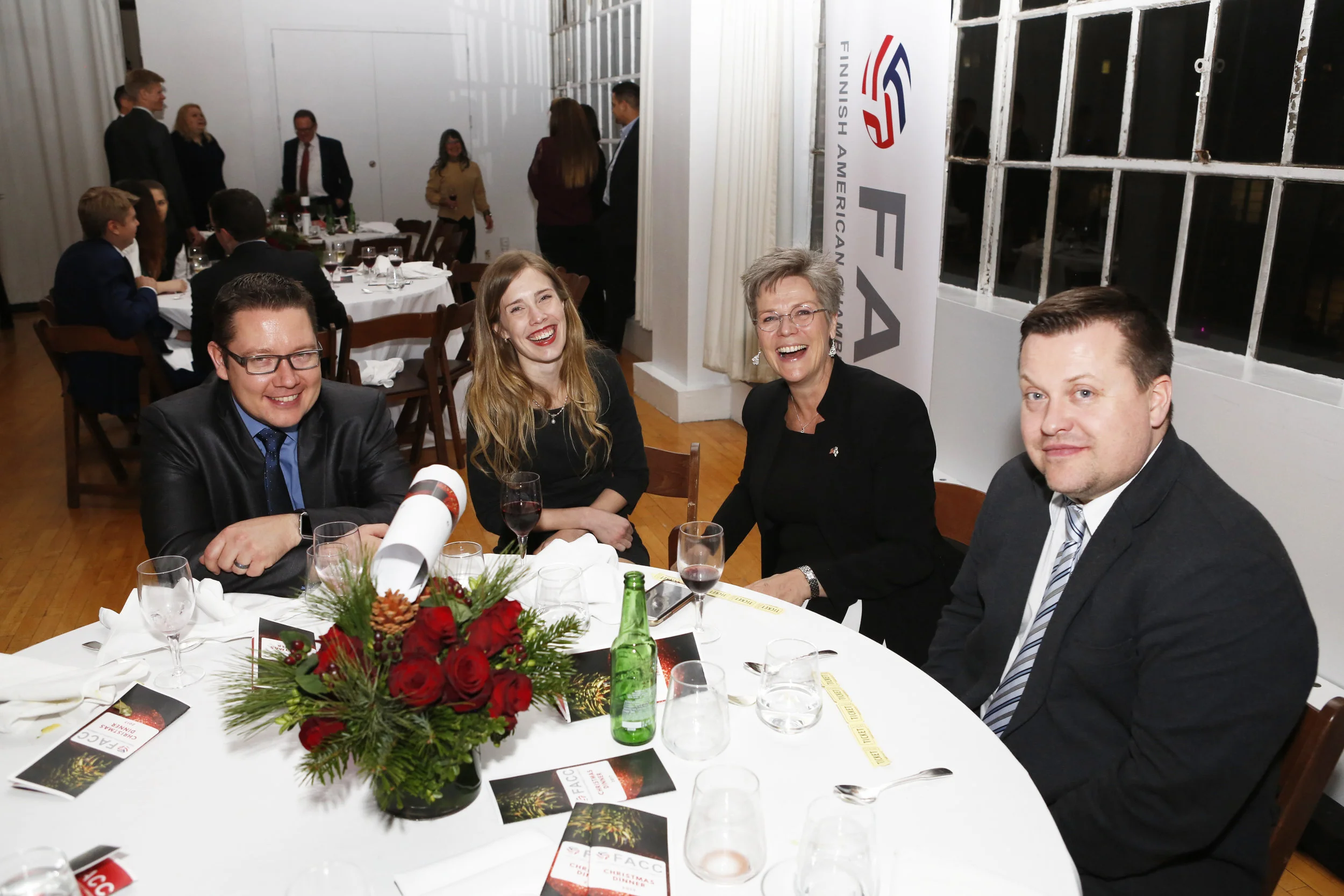 FACC_HolidayParty_17_0369.JPG