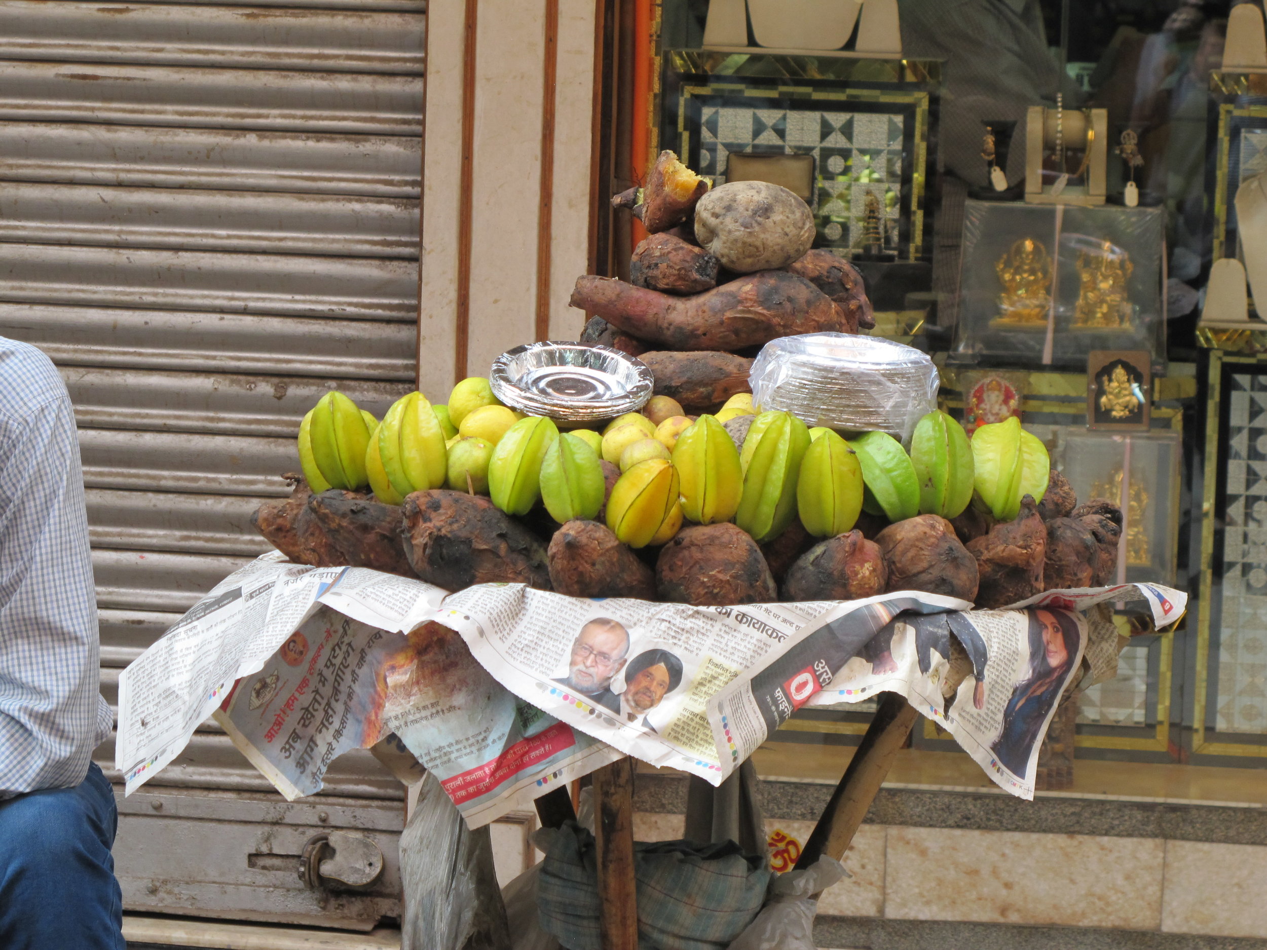 Talin Spring travel Spring Finn and Co Old Delhi food vendors India Delhi street photography street food