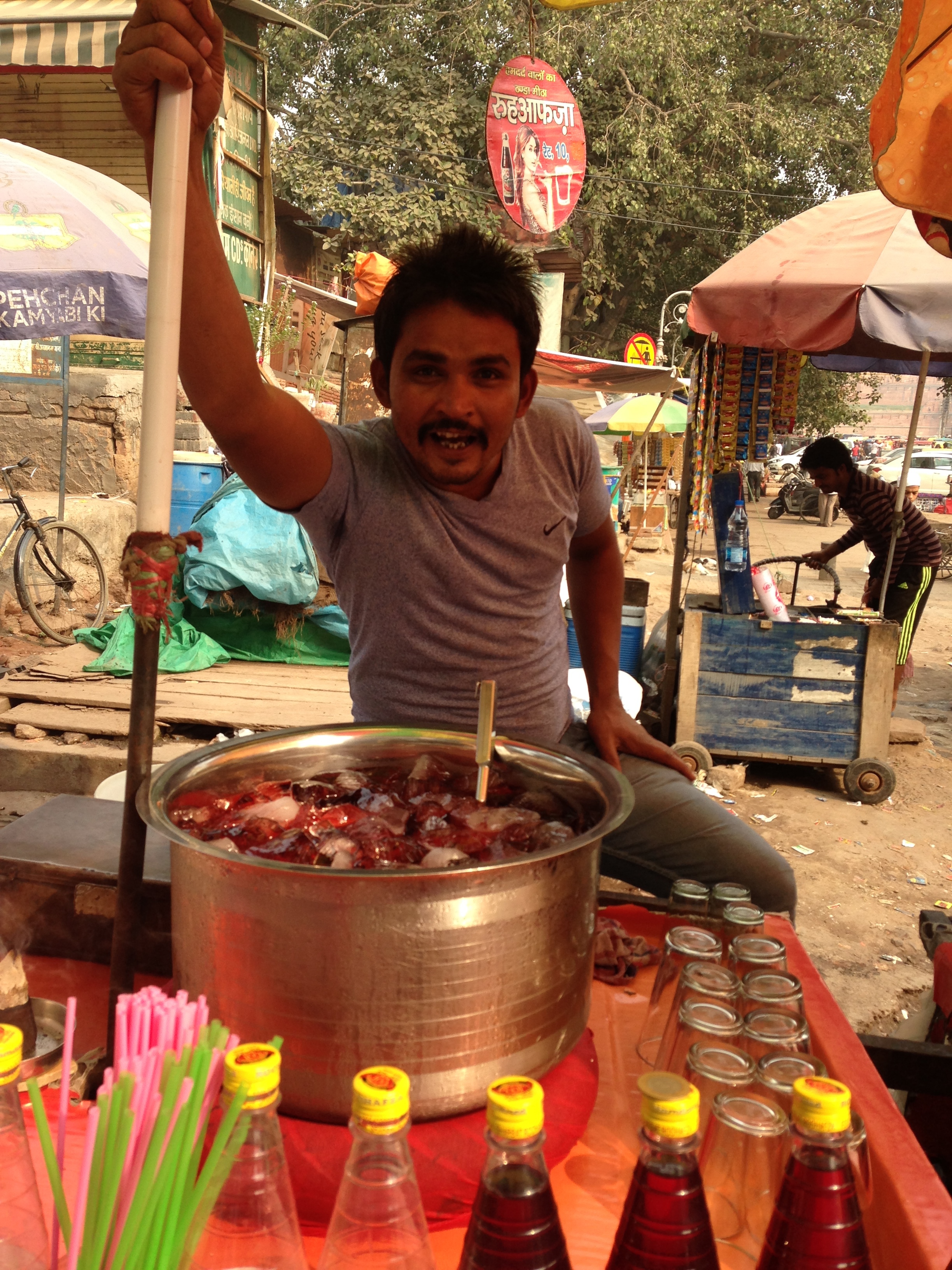 Talin Spring travel Spring Finn and Co Old Delhi food vendors India Delhi street photography street food