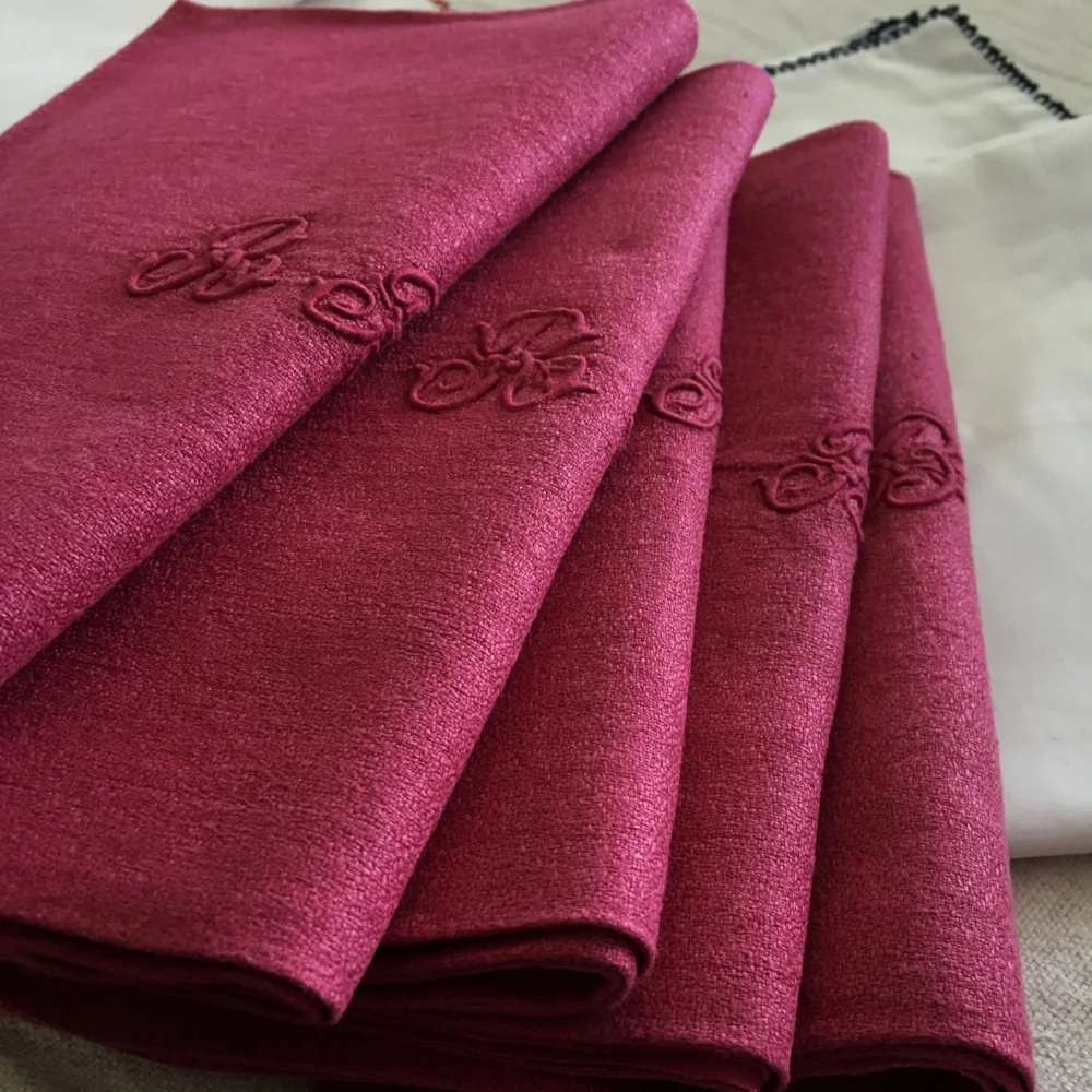 bordeaux napkins2.JPG