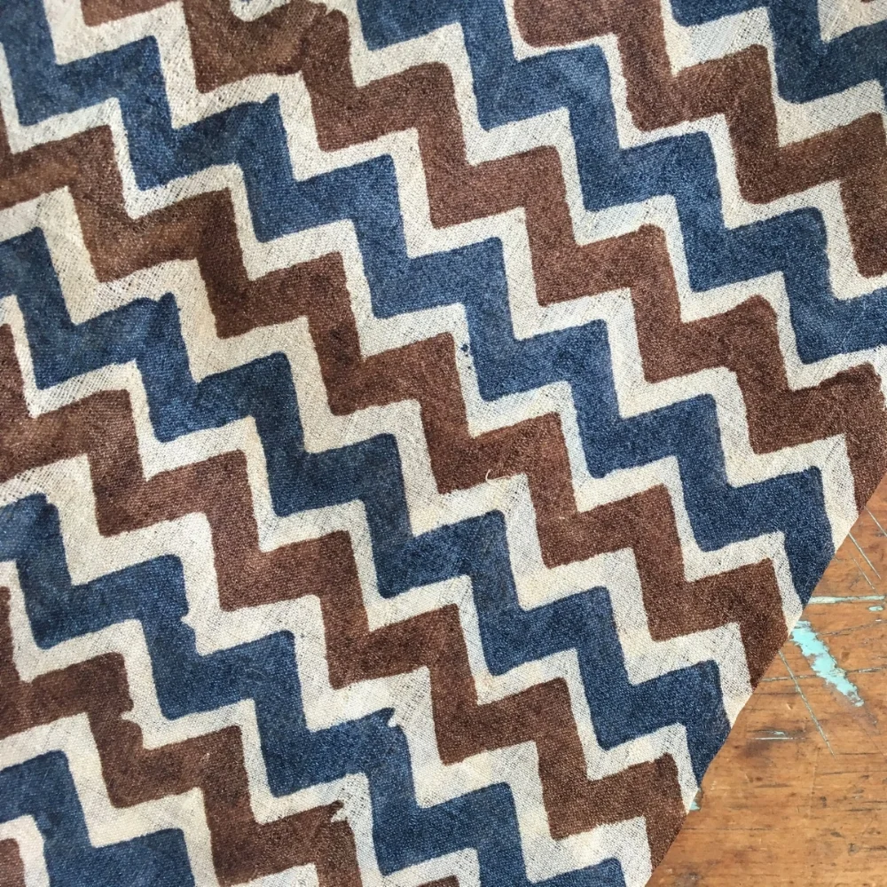 Zig Zag Khadi Silk Carré spring finn and co