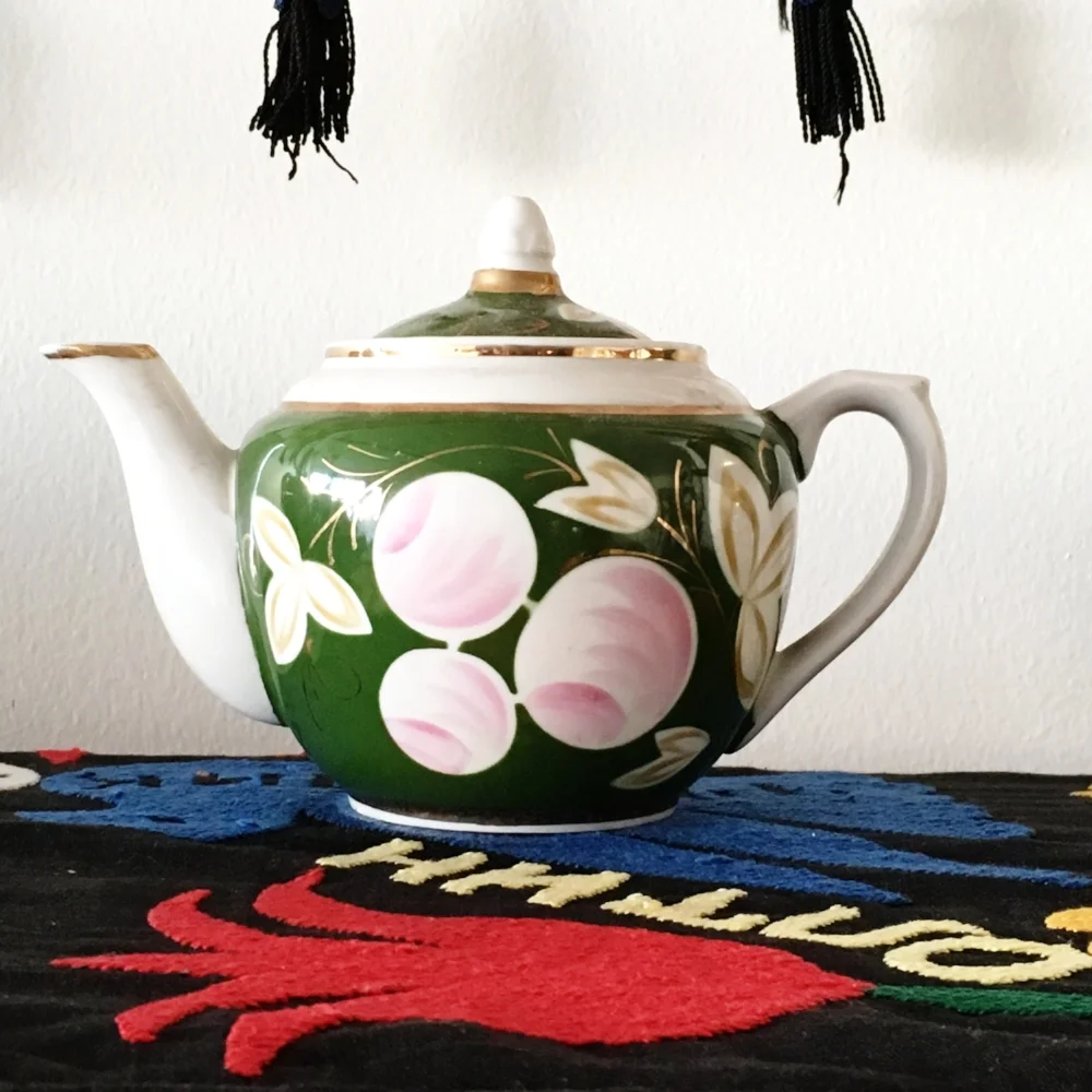 vintage uzbek ikat tea pot uzbekistan vintage soviet vintage spring finn and co talin spring
