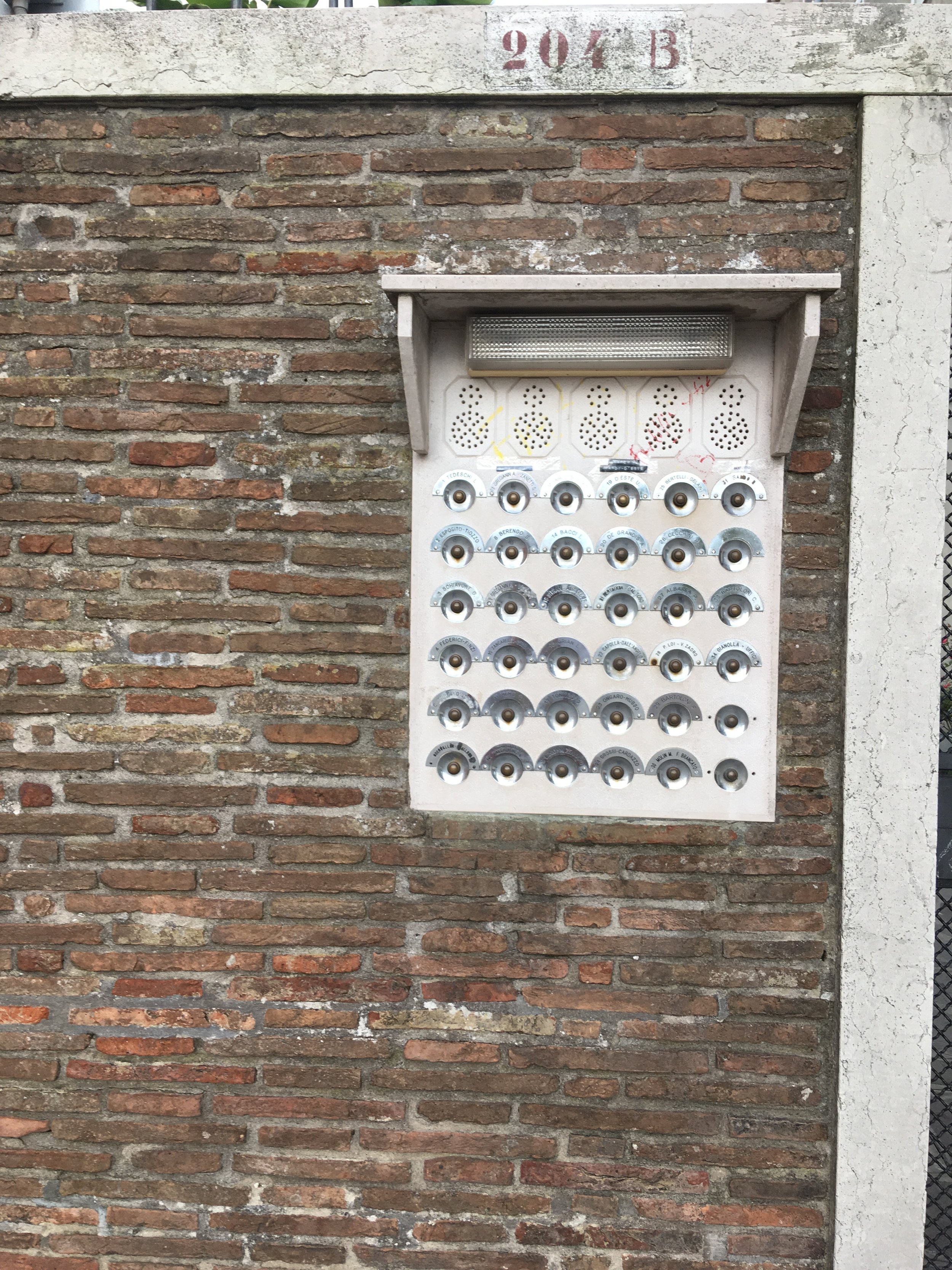 venice, italy, giudecca, travelitaly, best places in italy, doors in italy, doorbells in italy, carlo scarpa