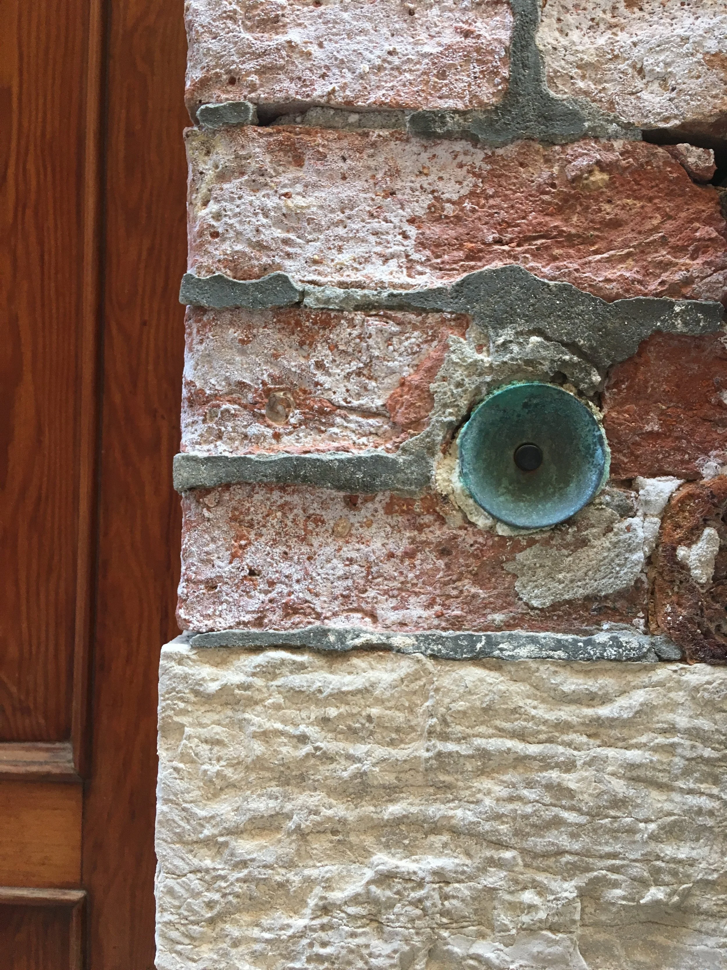 venice, italy, giudecca, travelitaly, best places in italy, doors in italy, doorbells in italy, carlo scarpa