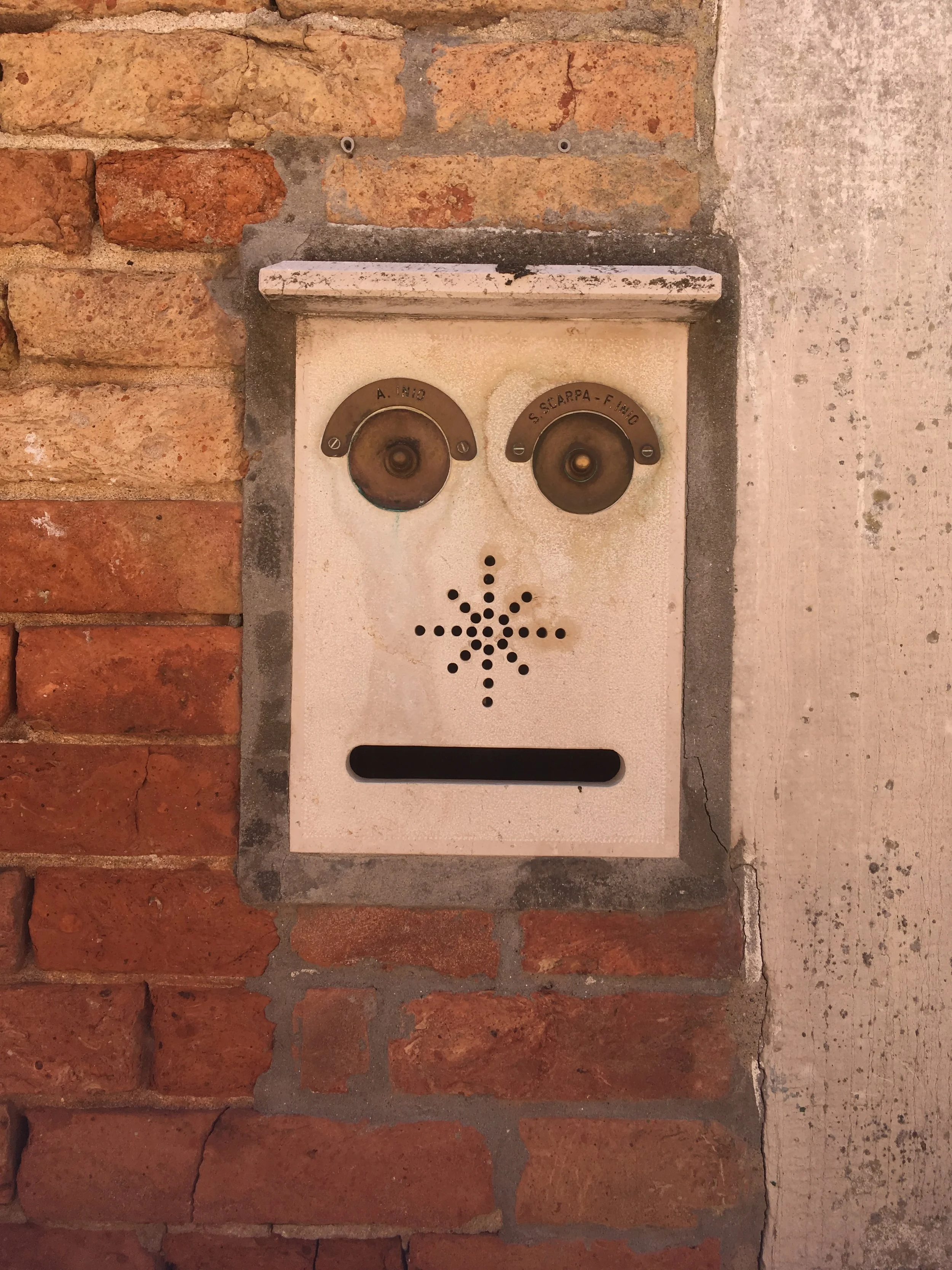 DOOR BELLS OF GIUDECCA