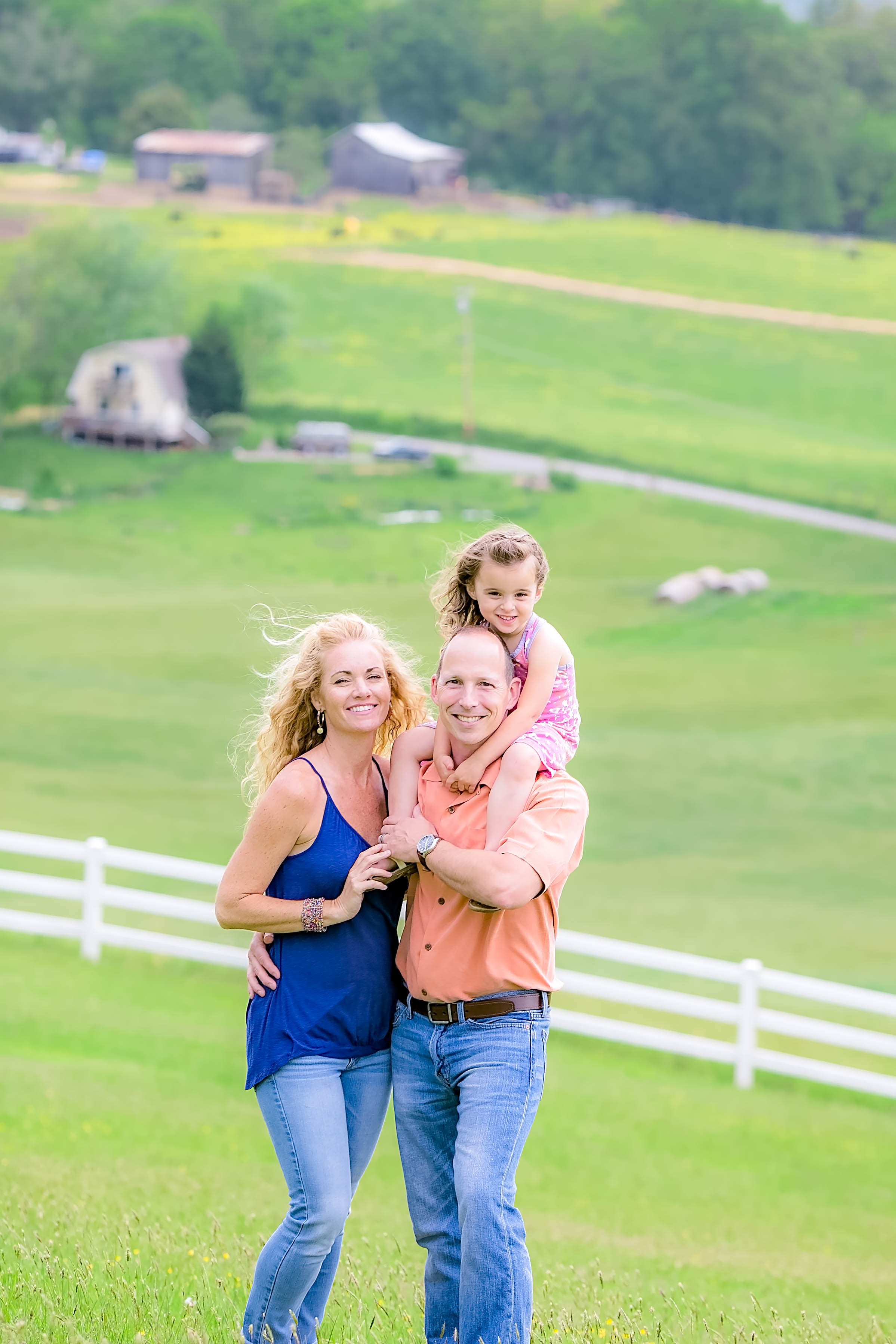 Tri Cities TN family photos, East Tennessee portrait photography, Johnson City family photography, East Tennessee photography, Johnson City TN child portrait photographer, natural light photography