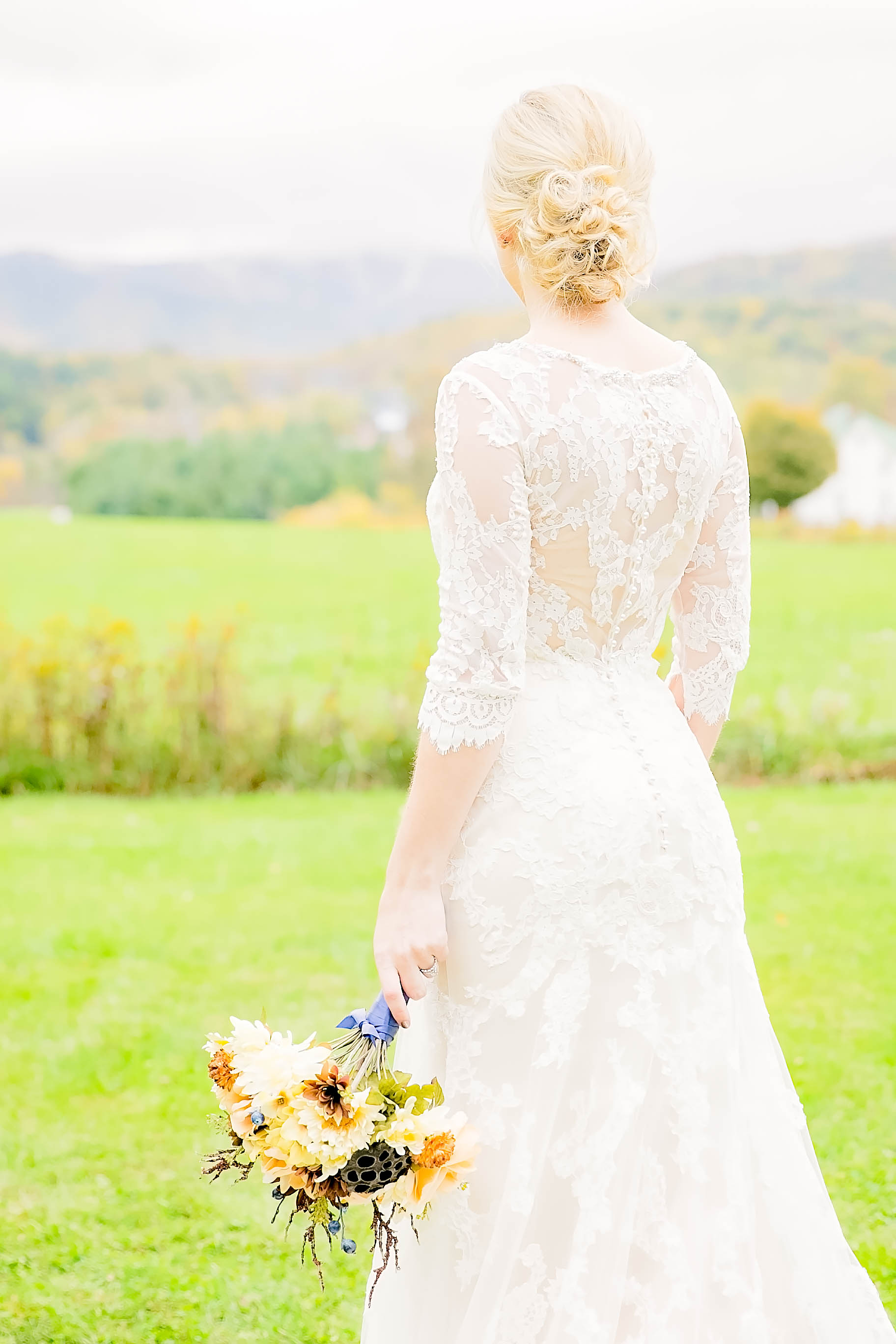 Mountain City, TN farm wedding, East Tennessee fall wedding, Tri Cities Wedding, bridal portrait