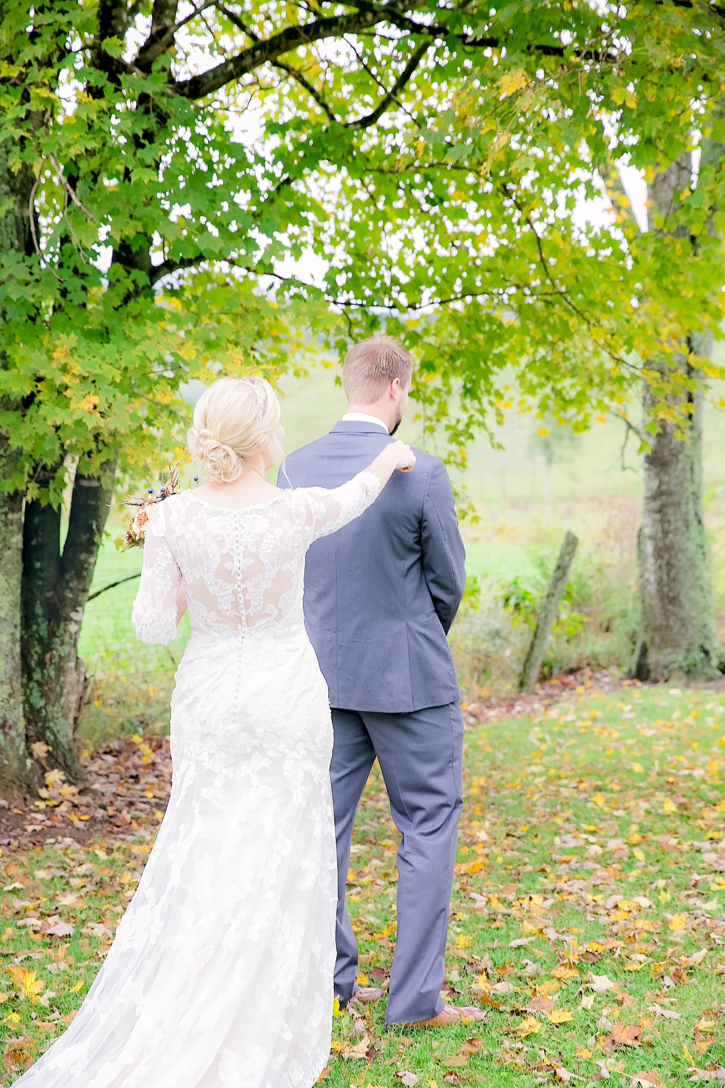 Mountain City, TN farm wedding, East Tennessee fall wedding, bride and groom first look