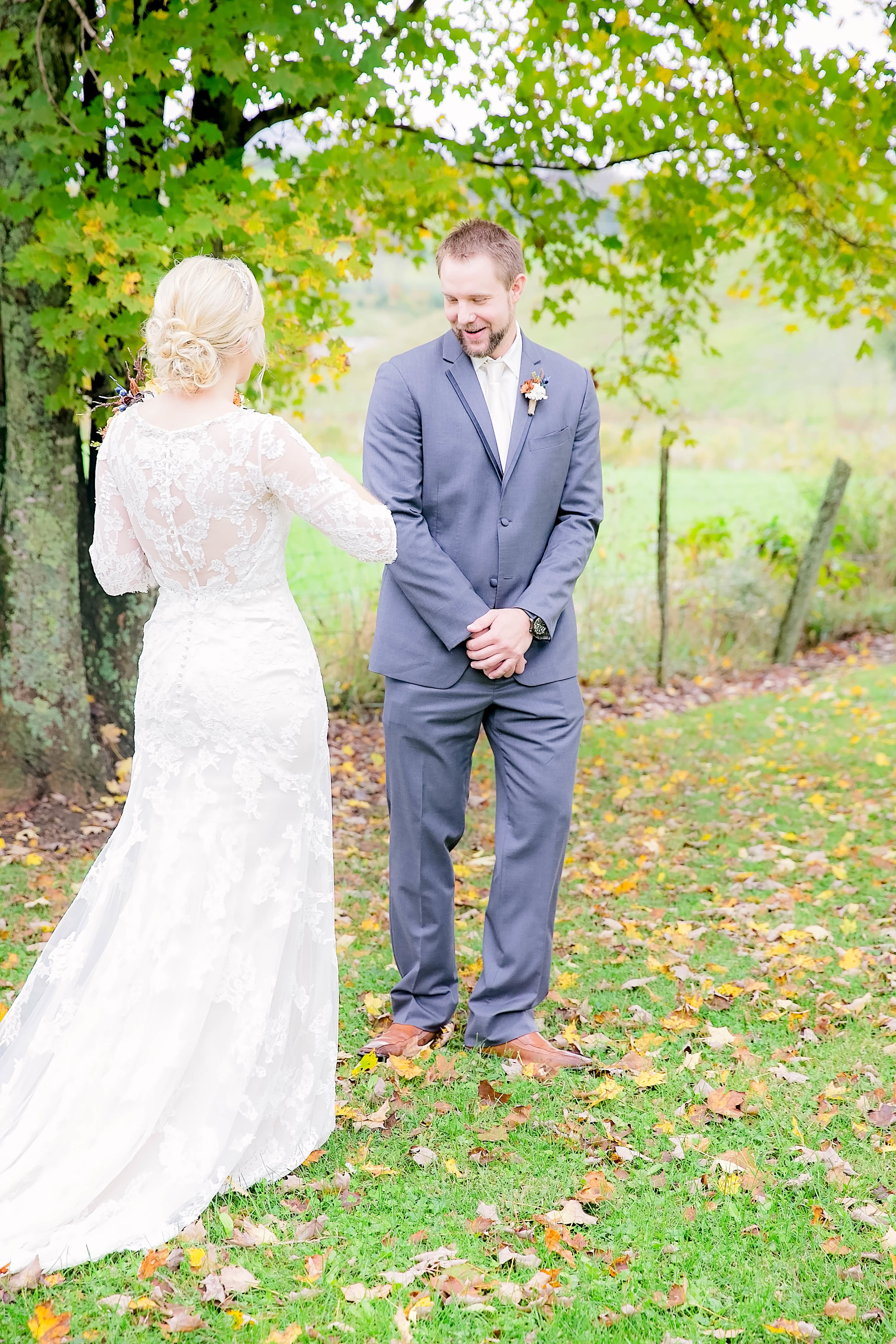 Mountain City, TN farm wedding, East Tennessee fall wedding, bride and groom first look