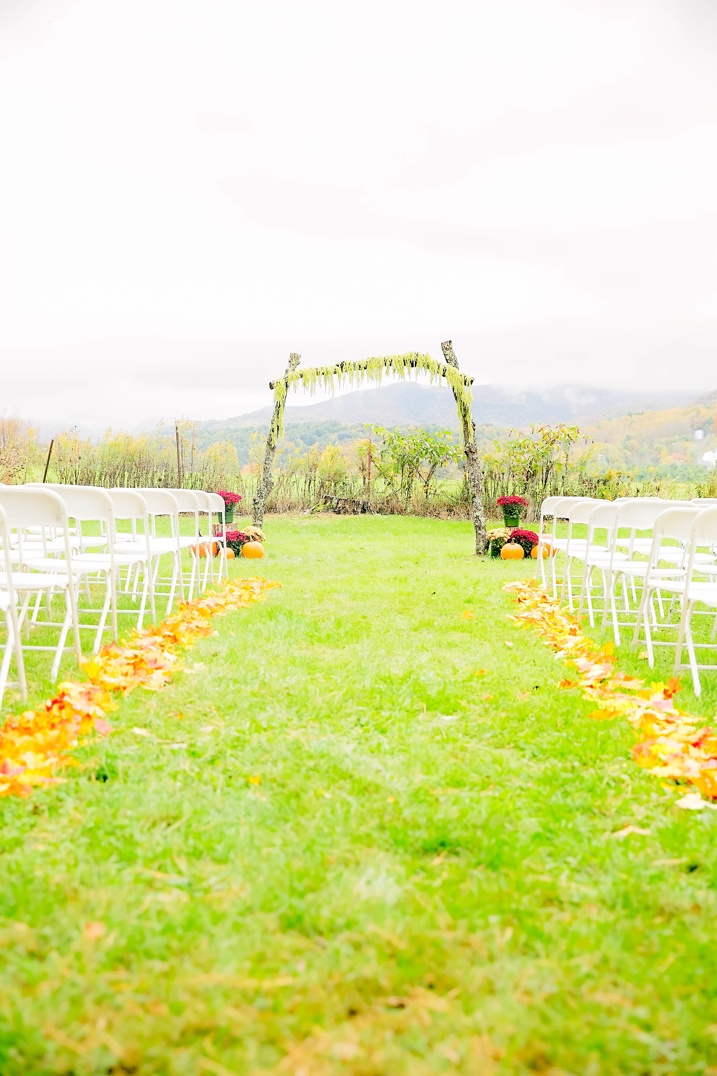 Mountain City, TN farm wedding, East Tennessee fall wedding, Tri Cities Wedding, ceremony site