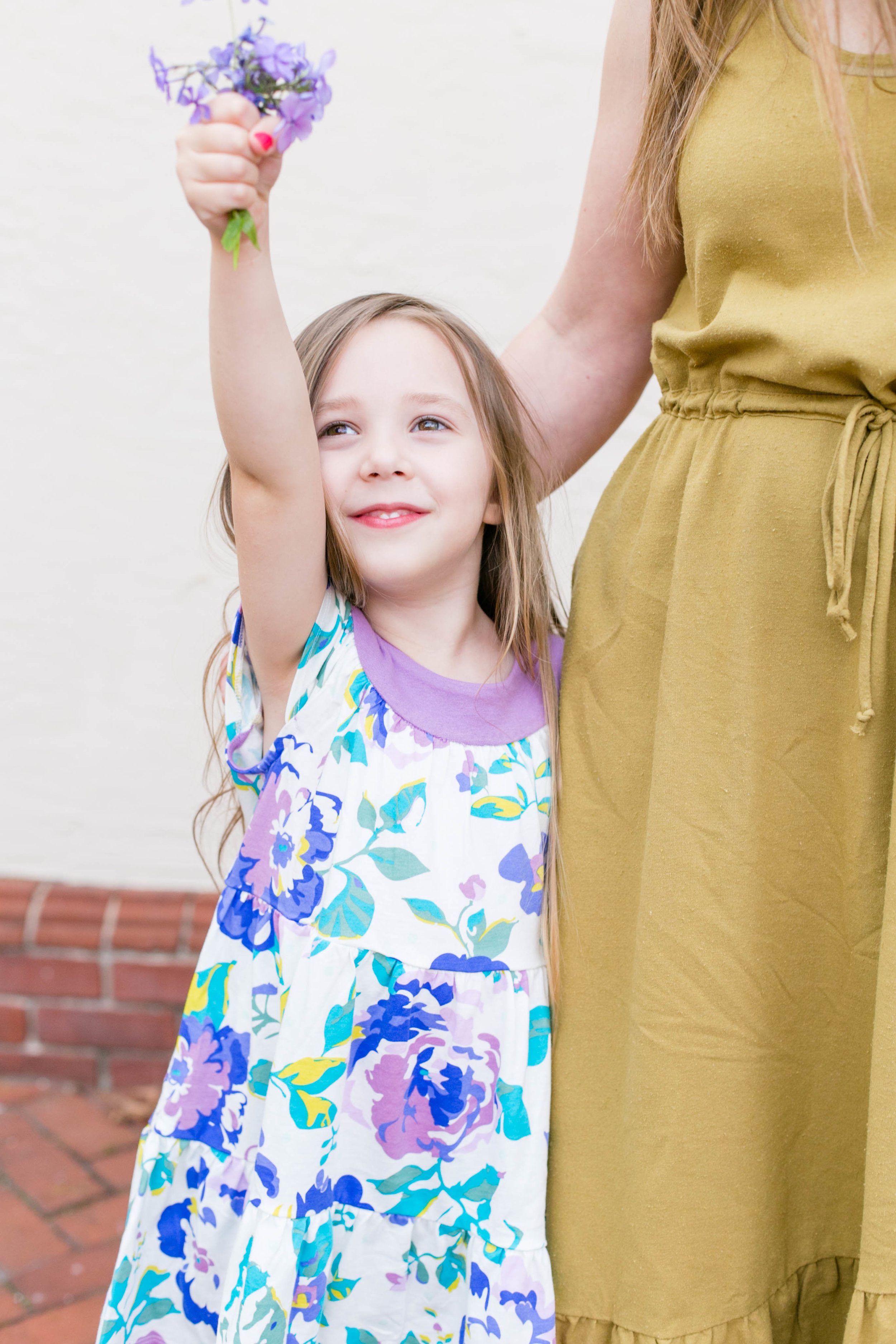 East Tennessee photography, Johnson City, Tri Cities, Jonesborough, family session, spring, engagement, wedding photographer, anniversary photos, portraits, light and airy photography