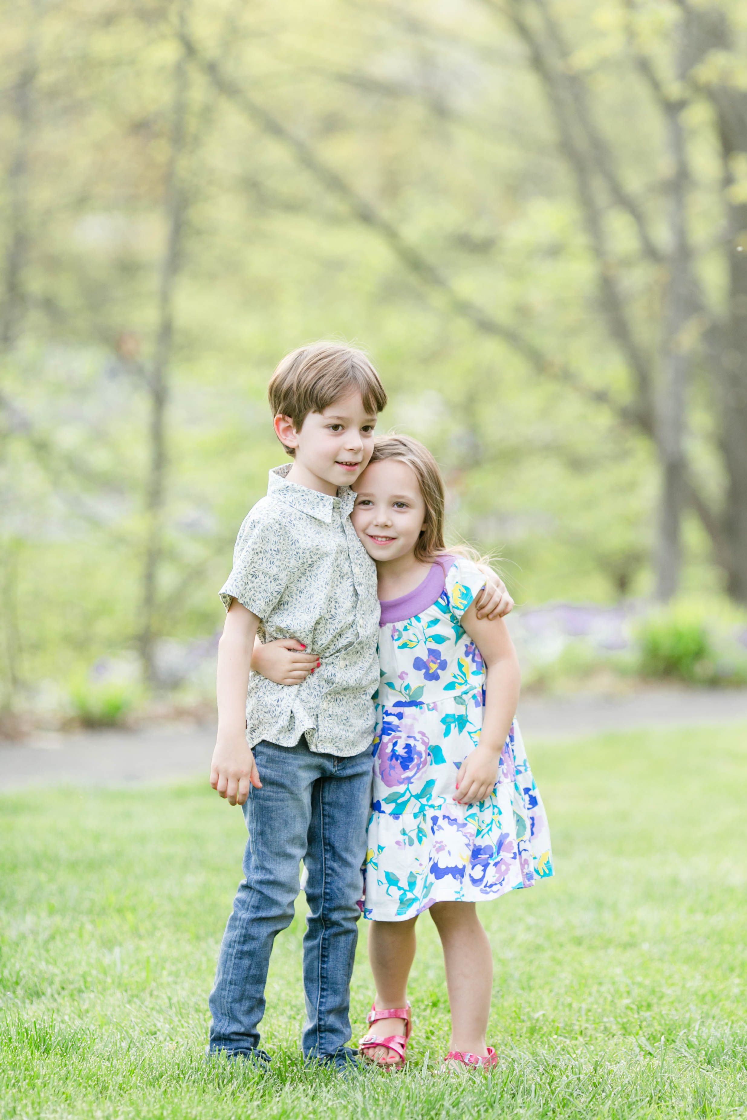 East Tennessee photography, Johnson City, Tri Cities, Jonesborough, family session, spring, engagement, wedding photographer, anniversary photos, portraits, bright and airy photography