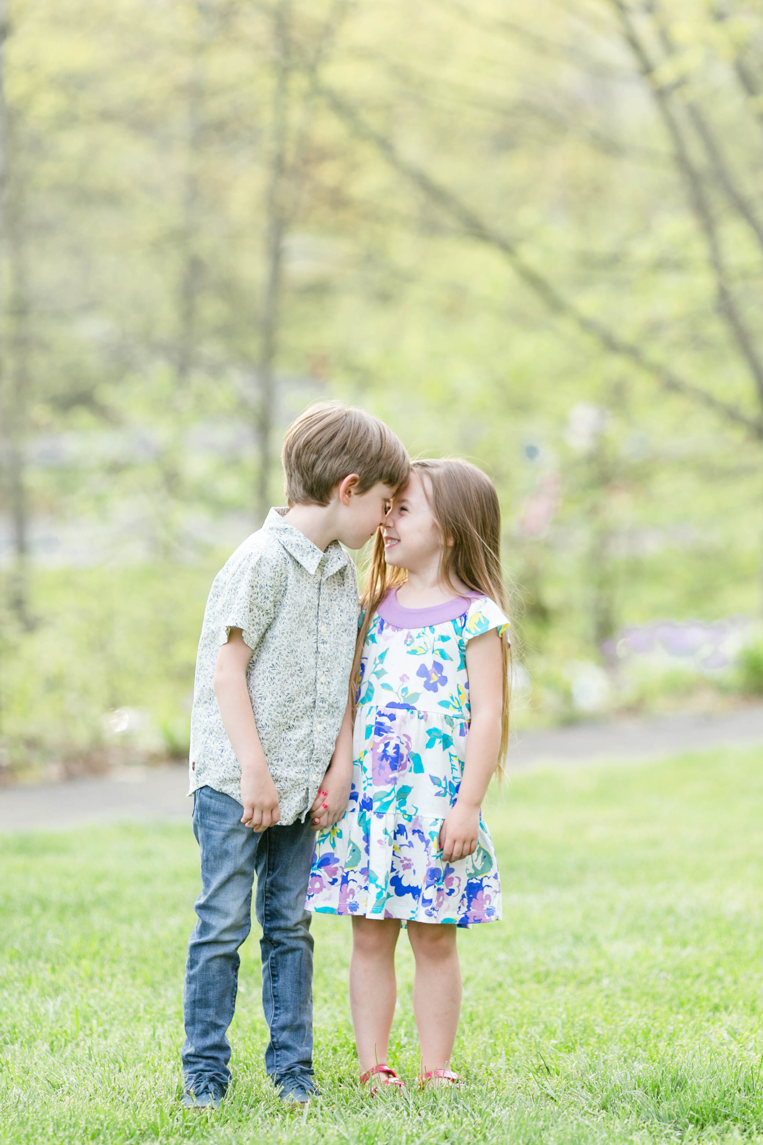 East Tennessee photography, Johnson City, Tri Cities, Jonesborough, family session, spring, engagement, wedding photographer, anniversary photos, portraits, bright and airy photography