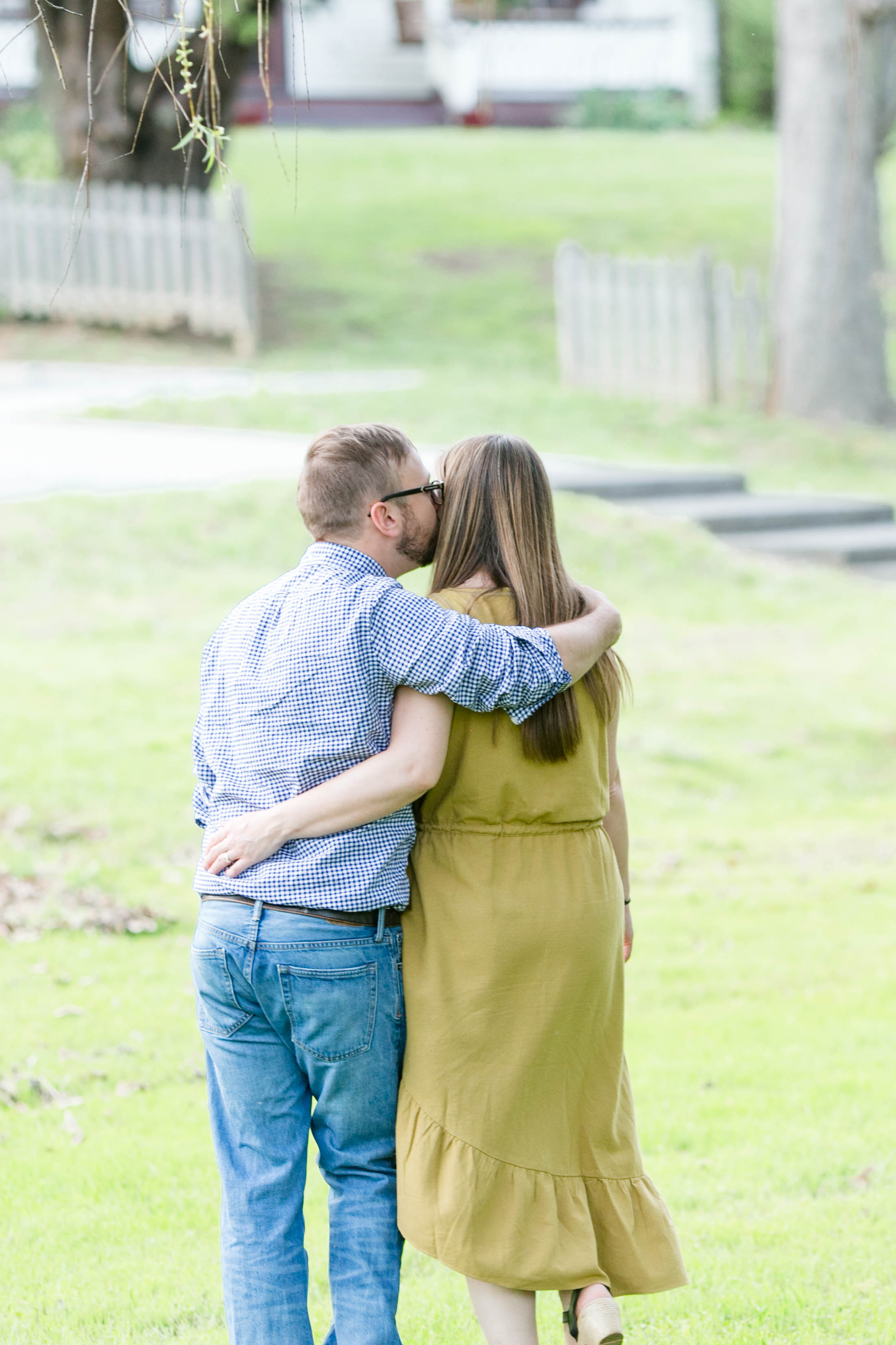 East Tennessee photography, Johnson City, Tri Cities, Jonesborough, family session, spring, engagement, wedding photographer, anniversary photos, portraits, bright and airy photography