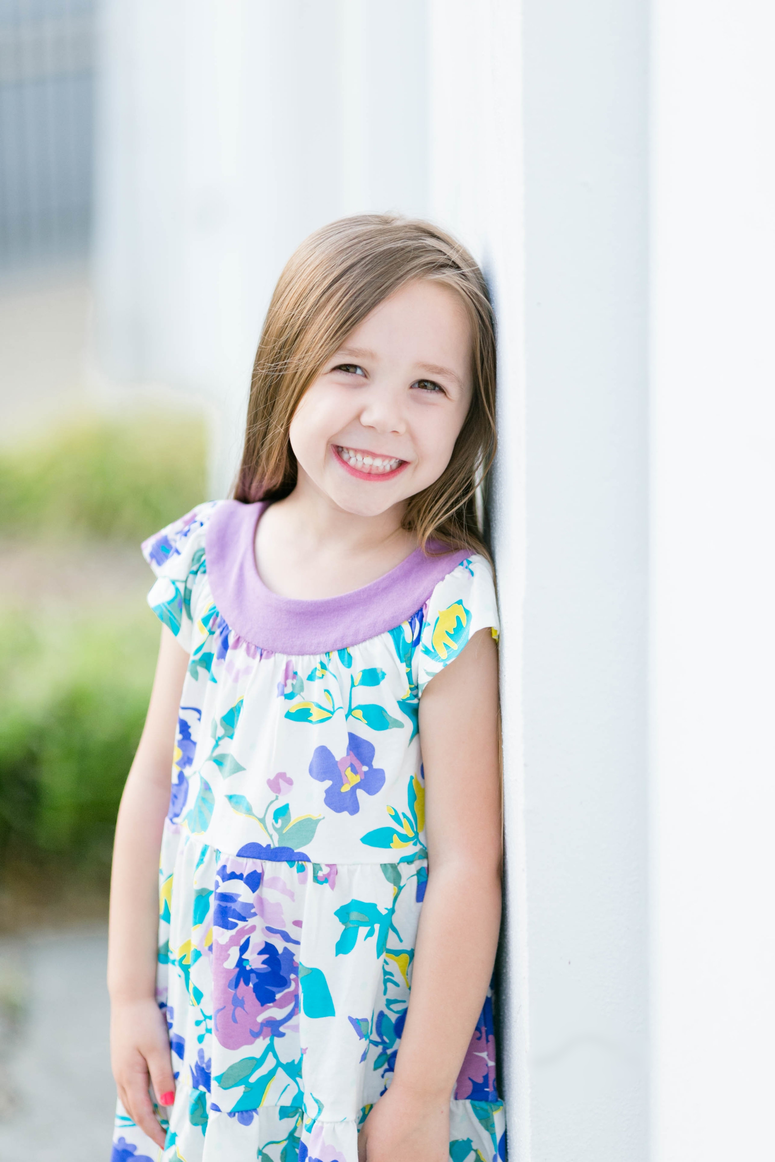 East Tennessee photography, Johnson City, Tri Cities, Jonesborough, family session, spring, child portrait, wedding photographer, anniversary photos, portraits, bright and airy photography