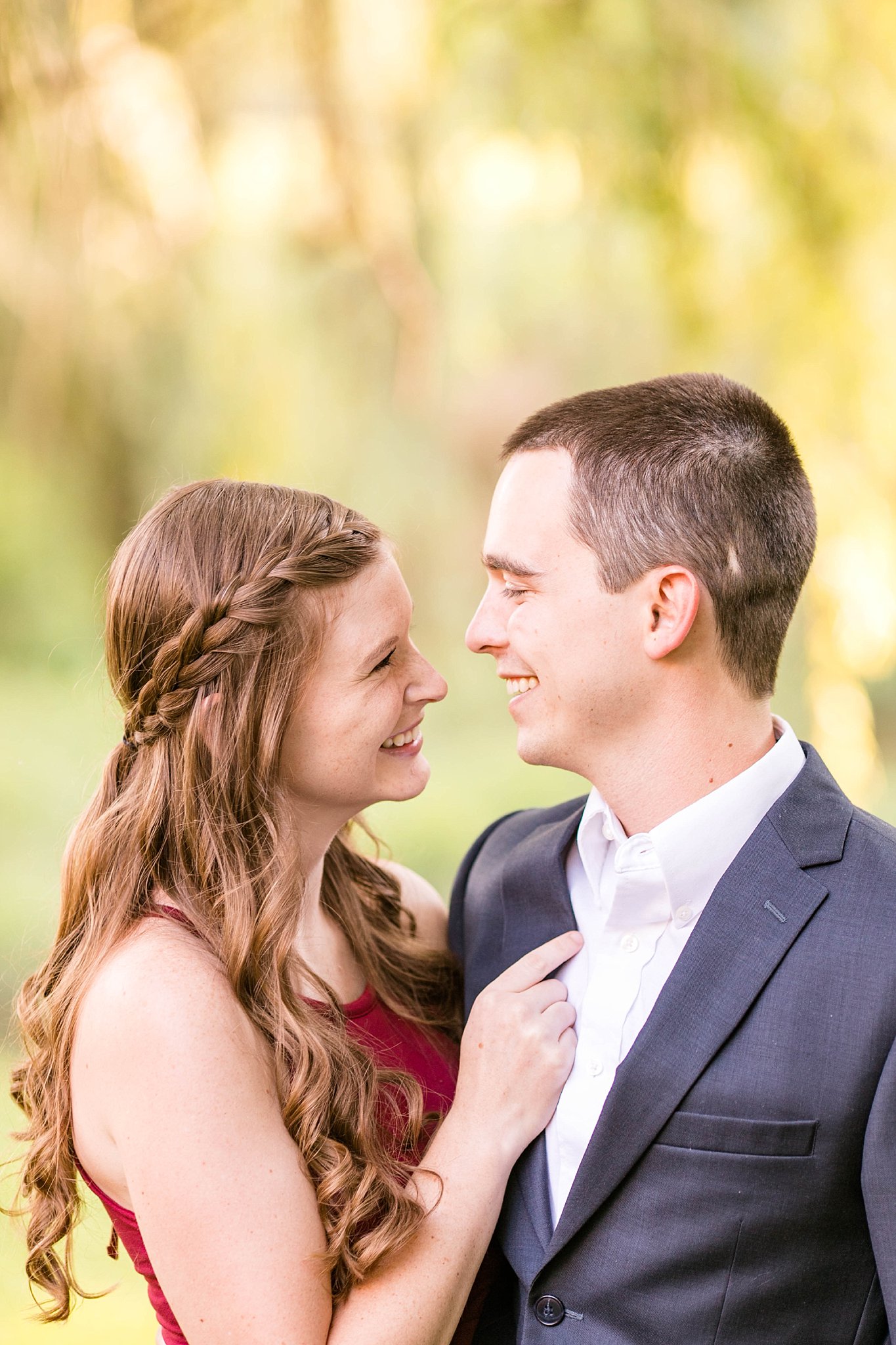 engagement, anniversary, wedding photography, Tri Cities, Johnson City, Elizabethton, Kingsport, Bristol, East Tennessee, photographer, Milligan College