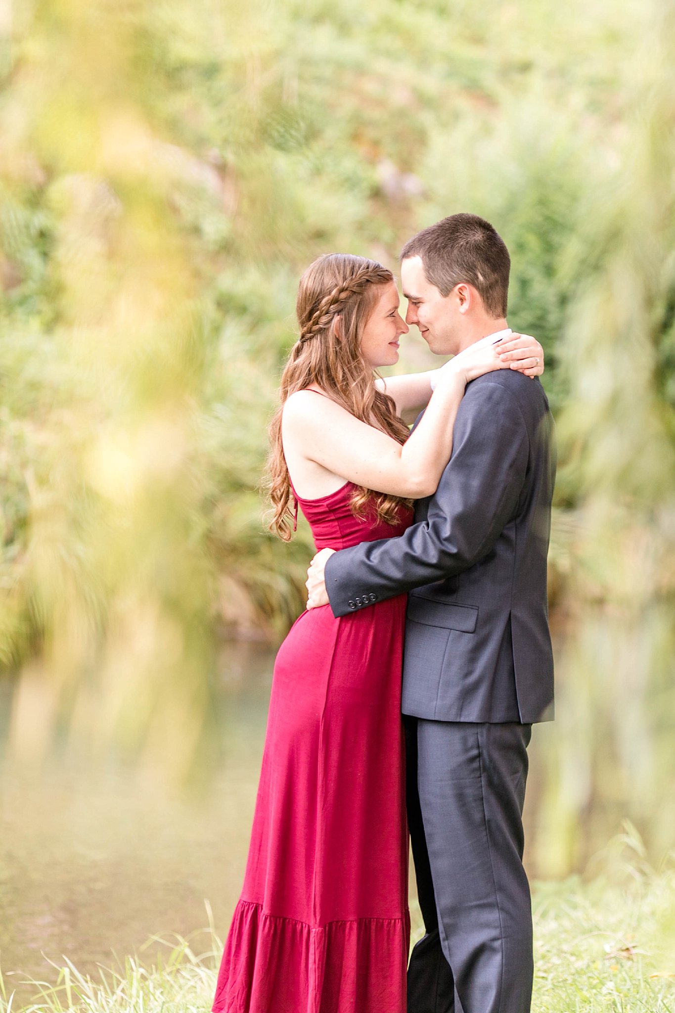 engagement, anniversary, wedding photography, Tri Cities, Johnson City, Elizabethton, Kingsport, Bristol, East Tennessee, photographer, Milligan College