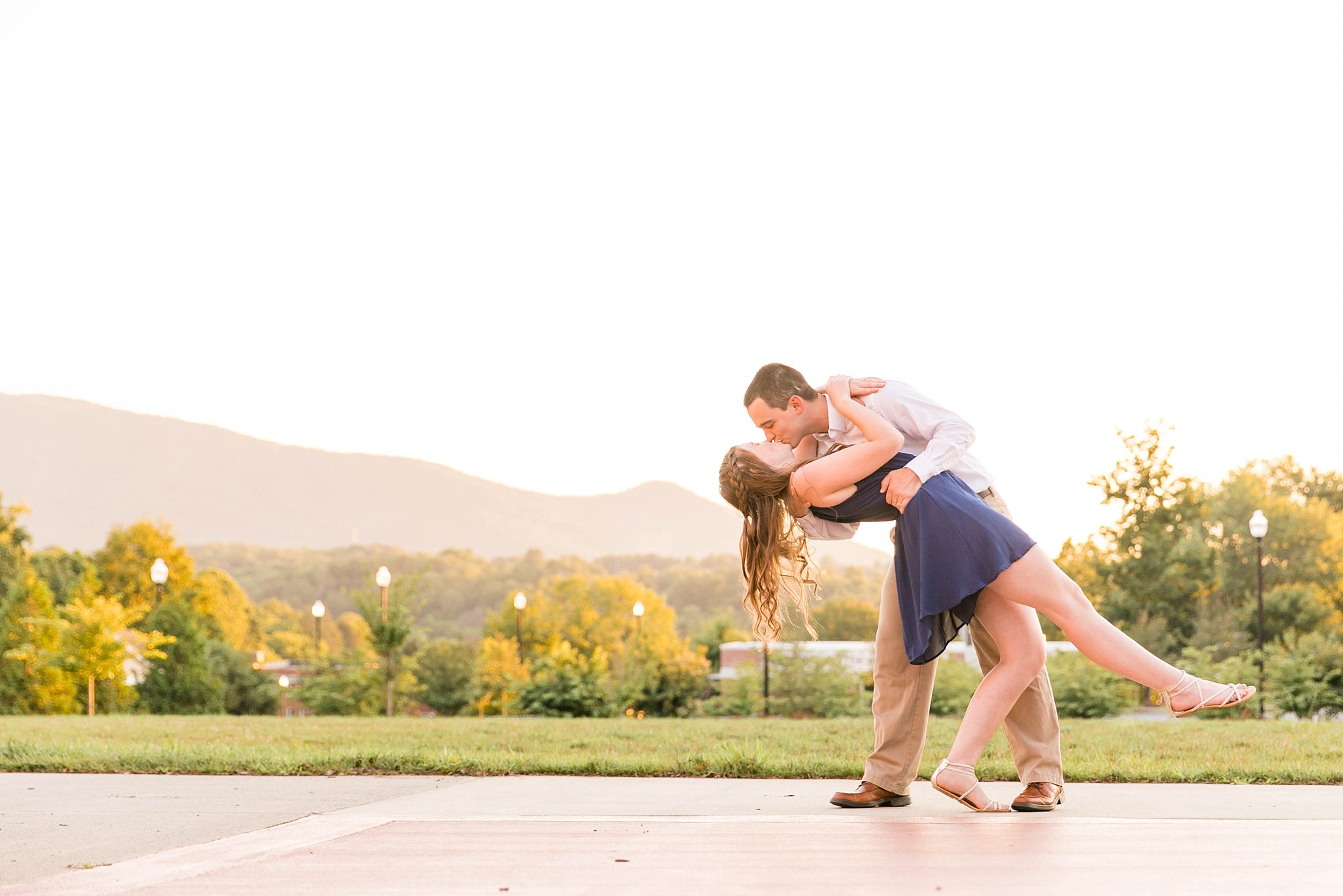 engagement, anniversary, wedding photography, Tri Cities, Johnson City, Elizabethton, Kingsport, Bristol, East Tennessee, photographer, Milligan College