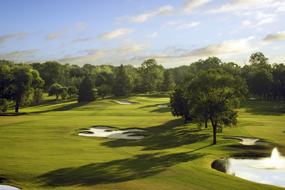 NORTH OAKS, Minnesota, February 21, 2017 – North Oaks Golf Club announced today that it has been awarded the prestigious Distinguished Emerald Club of the World award, as determined by the annual Distinguished Clubs of the World award program conducted by BoardRoom magazine, one of the most respected trade publications serving private clubs. Only two other clubs in Minnesota have been bestowed the award.