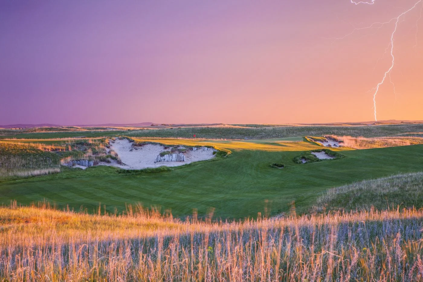 dunes_gallery_11tee-lightning-prairie-club.jpg