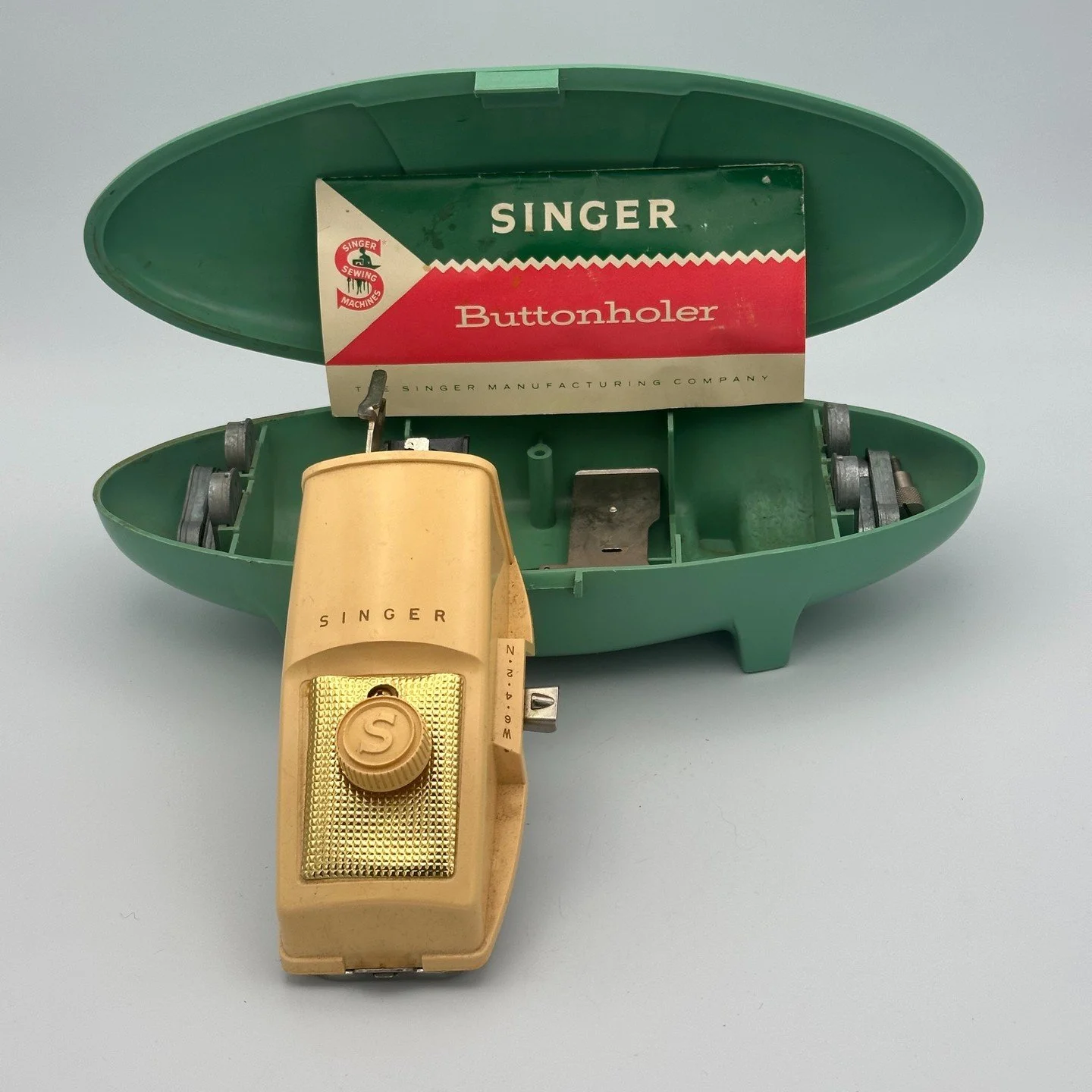 Vintage 1960s, Singer Atomic Buttonholer - So retro cool for any sewing room display! #singer #singersewing #button #buttonholer #sew #sewing #sewingproject #sewretro #sewvintage #sewvintagestyle

https://windingtrailvintage.etsy.com/listing/18048950