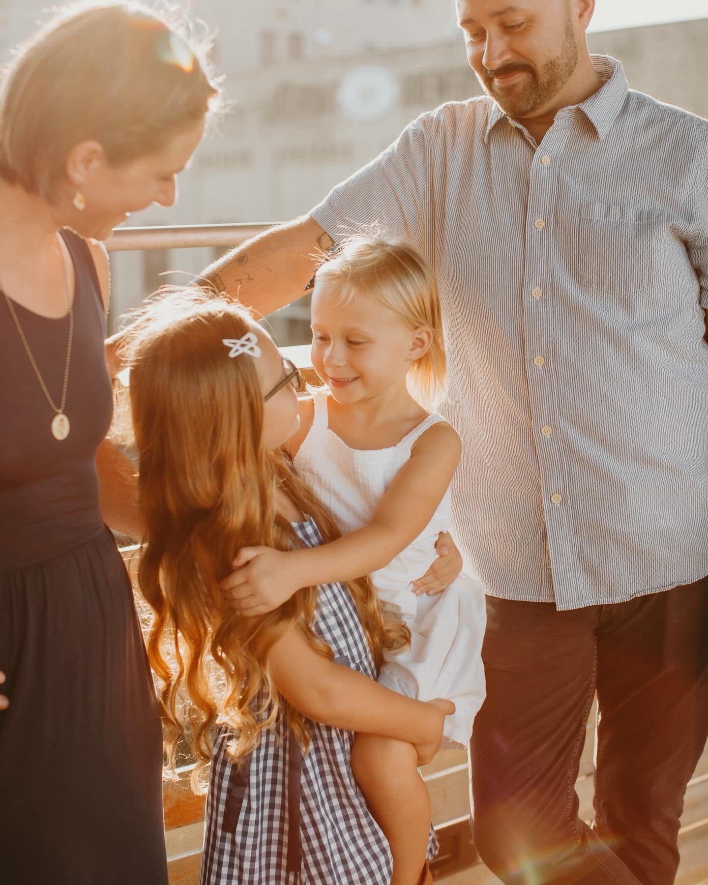 The Cleavland Family.

#milwaukeefamilyphotographer #milwaukeefamilysession #milwaukeefamilyphotos #milwaukeelifestylephotographer #milwaukeelifestylefamilyphotographer #lifestylefamilyphotography #milwaukeephotographer #milwaukeenewbornphotographer