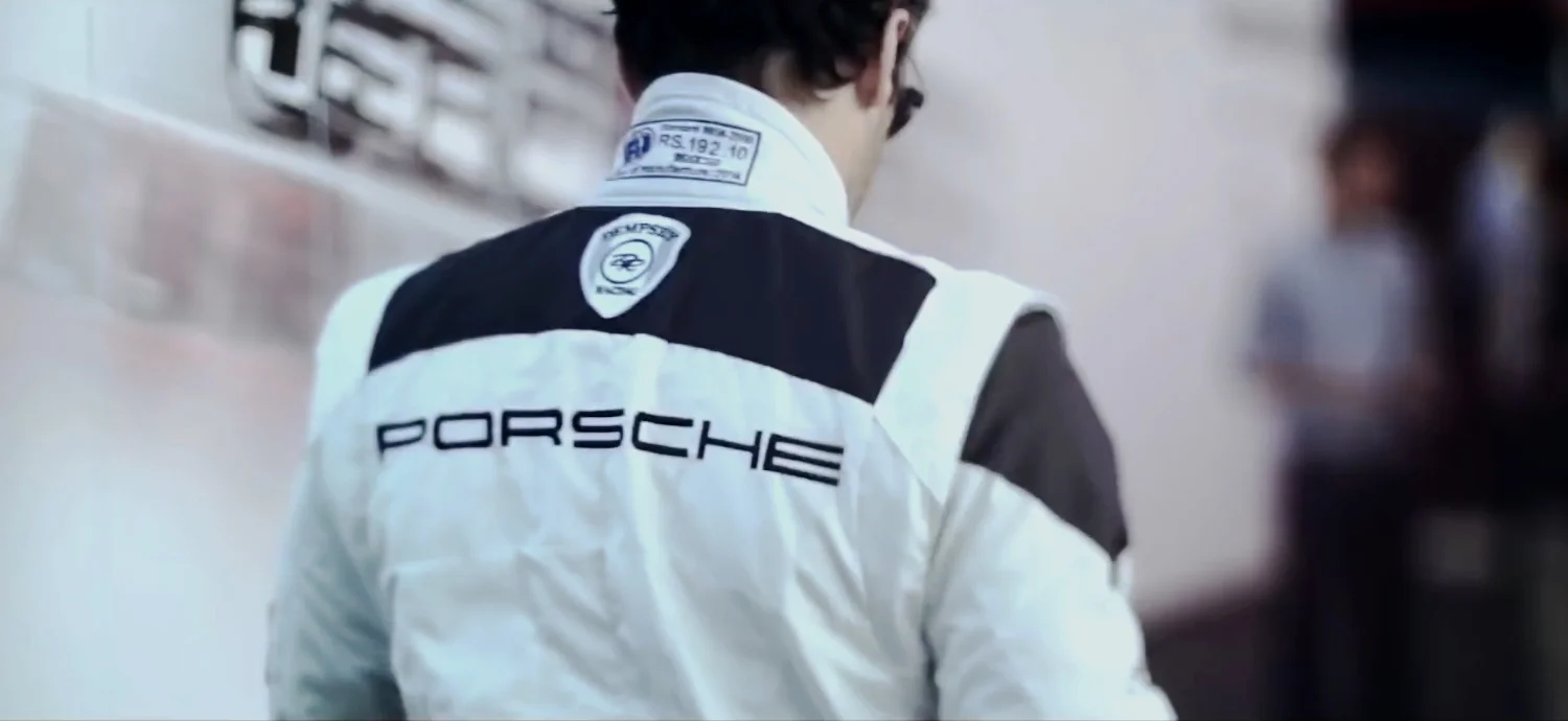 PORSCHE