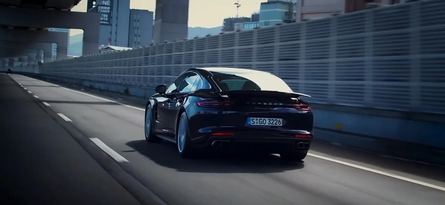 PORSCHE