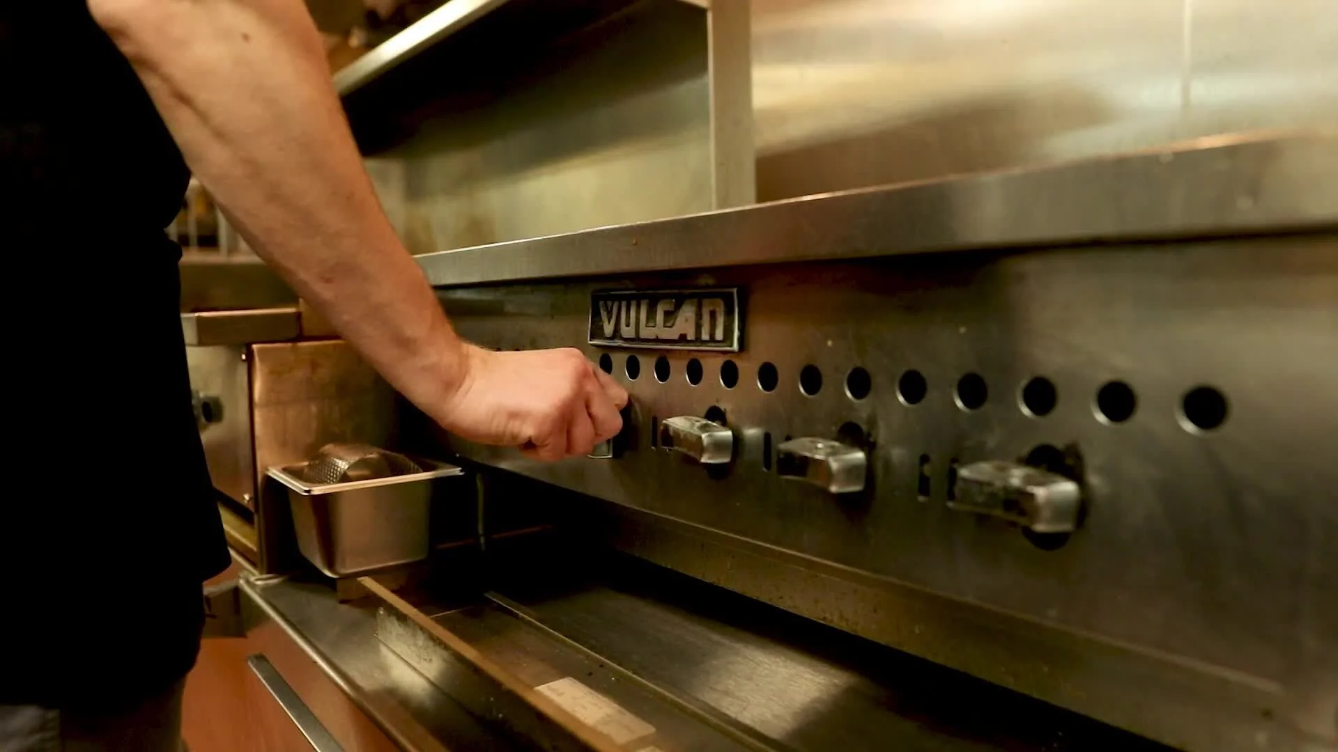 Chefs table 5.5.21 kitchen highlight.mp4