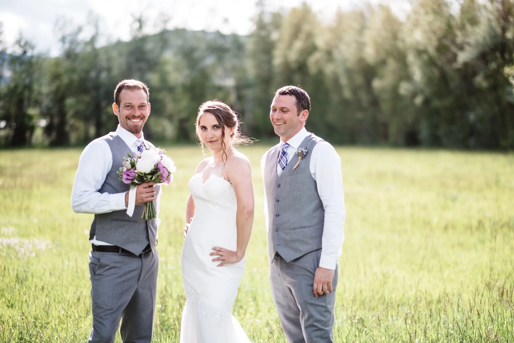 Chelsie+Mike-Lone-Hawk-Farm-Wedding-039.jpg