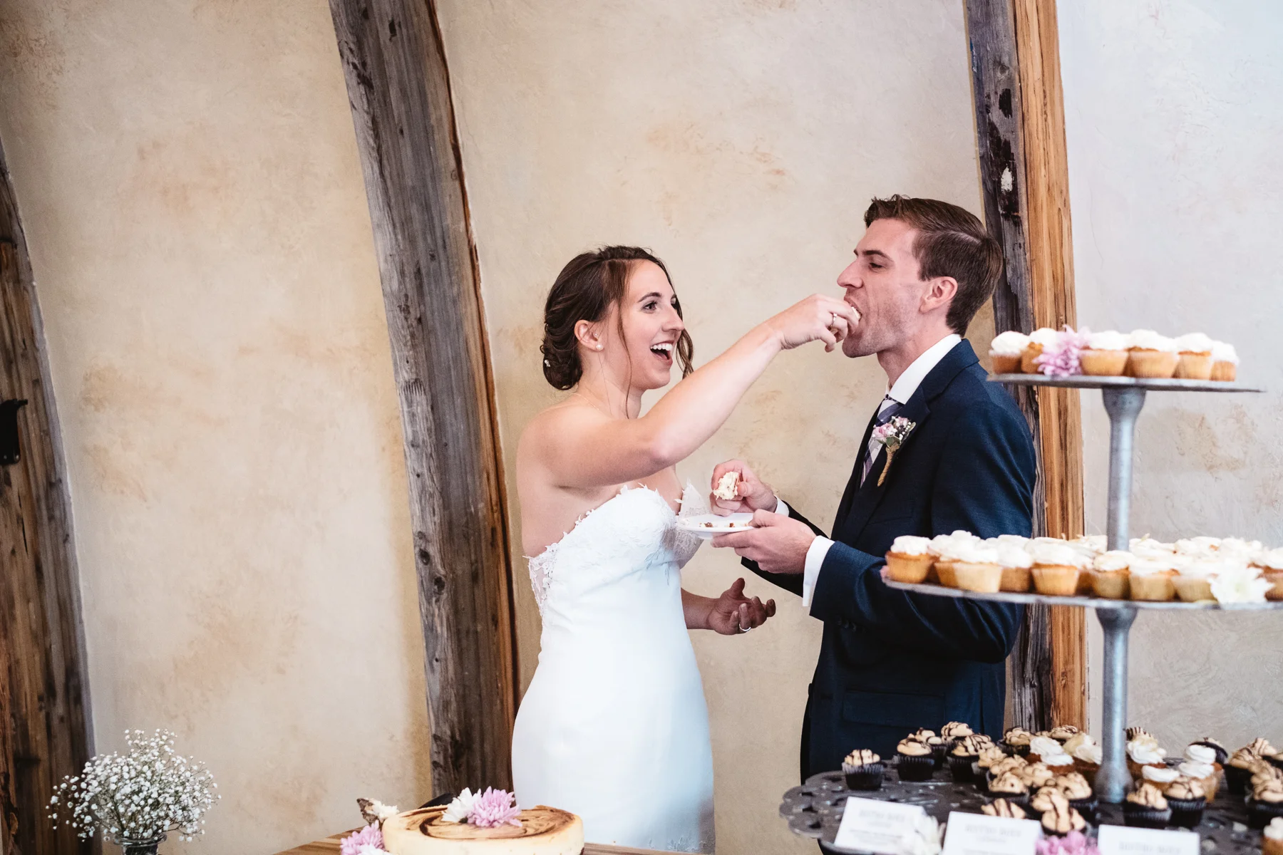 Chelsie+Mike-Lone-Hawk-Farm-Wedding-052.jpg