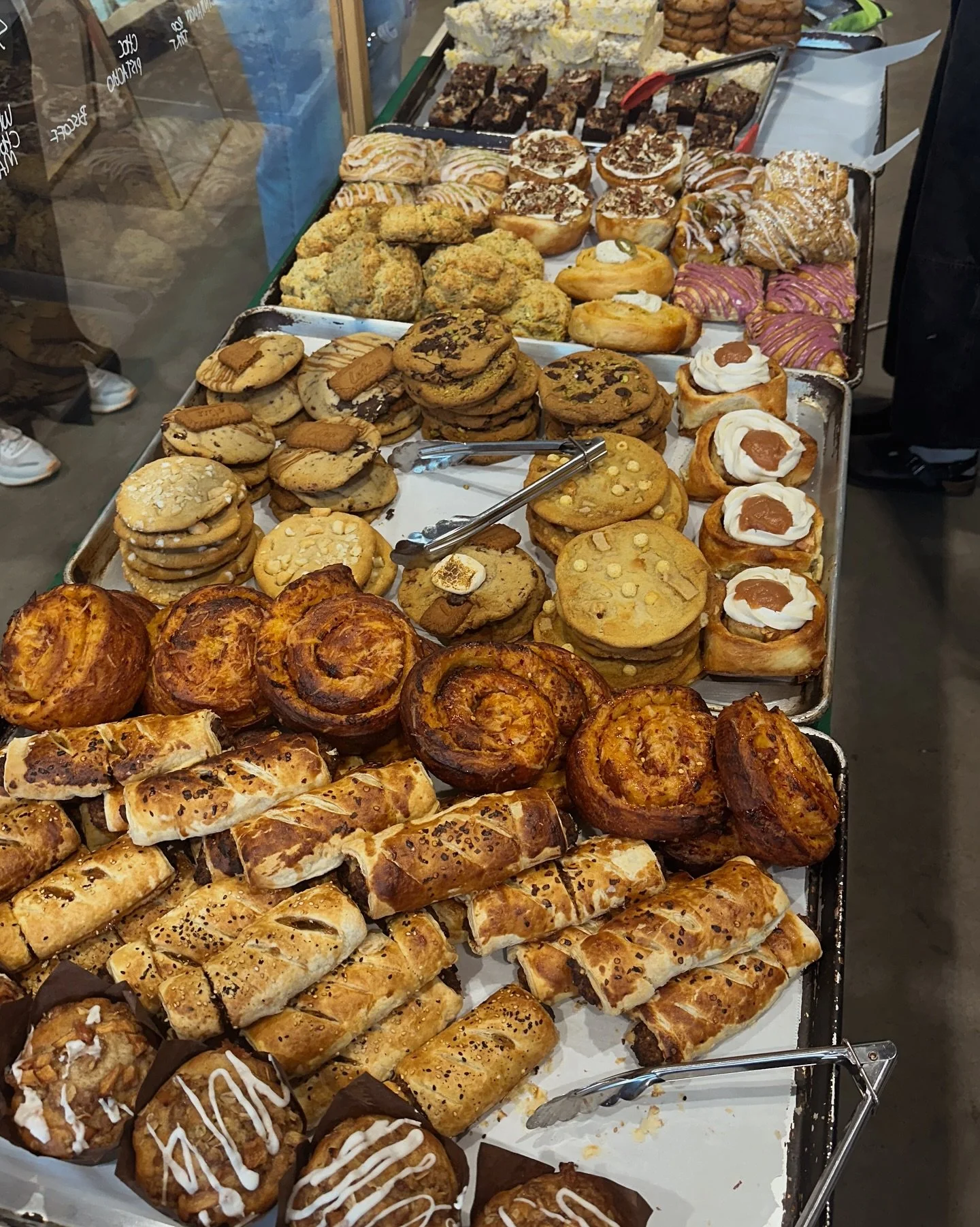 Hey y&rsquo;all! Come on down to @chickpeacezerowaste to grab some treats! We&rsquo;ve had a slow start to the morning and a TON  of treats to sell! Here til 1:00, come stock up and grab a pumpkin dirty chai cold brew !
