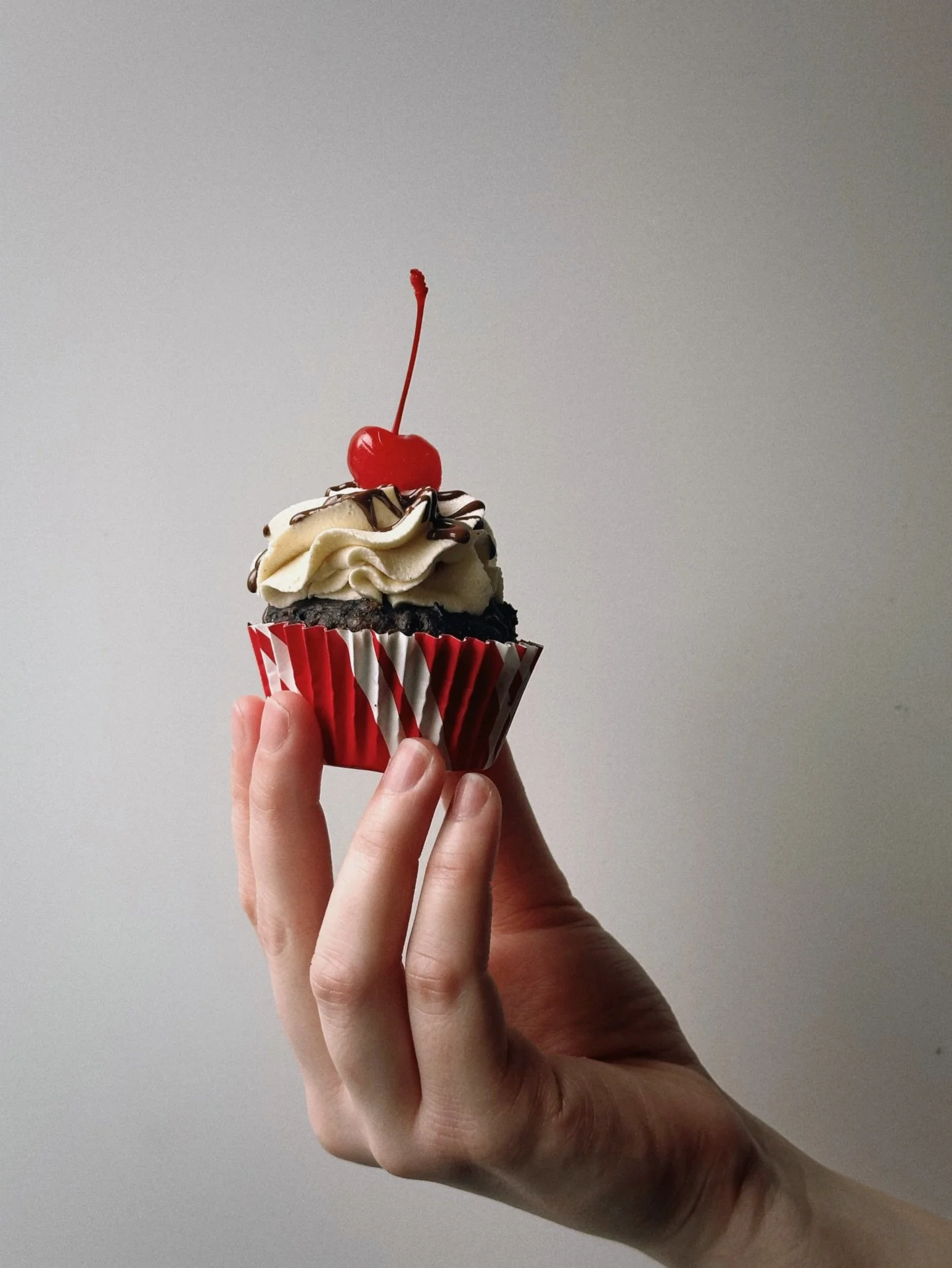 Saturday is the day❣️💕
Come visit from 10:30-2:00. We will be serving up drinks, and fresh baked goods will be coming out all morning 🫶🏻 tables will be stocked with crafting supplies✂️
Raspberry chocolate lattes on special and all your favourite i