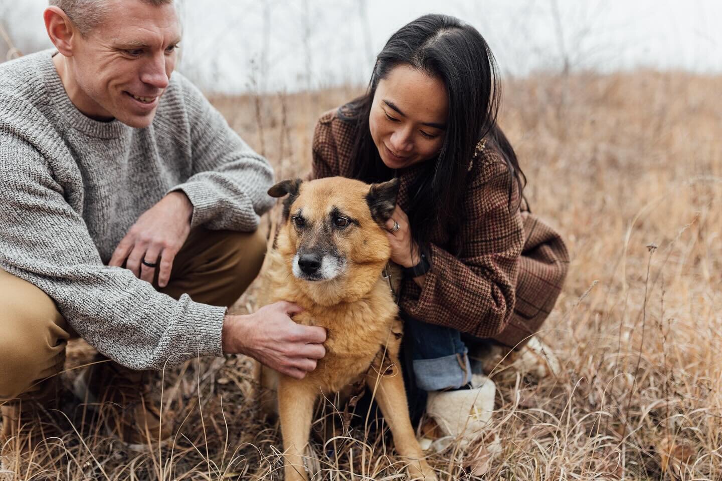 My kids have the best teachers in the world (really no exaggeration there), and I love getting to meet their families, especially fur babies! 

#minneapolisphotographer #minnesotaphotographer #minisessions