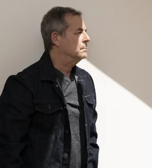 Roger Stevens.jpg