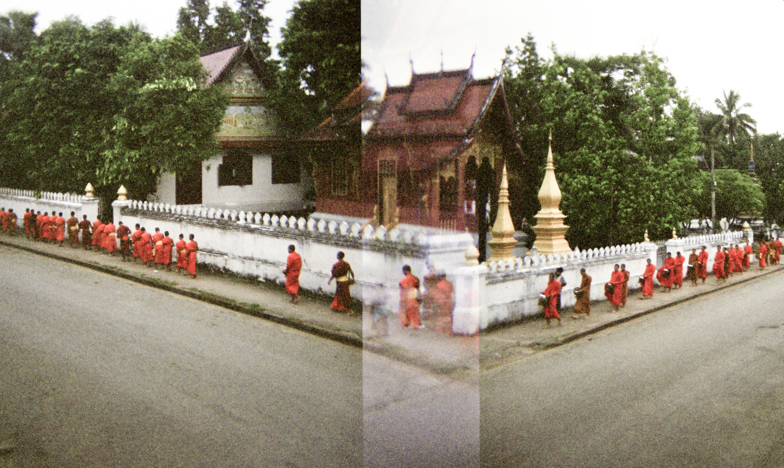 Luang Prabang, Pilgrimage 2006.jpg