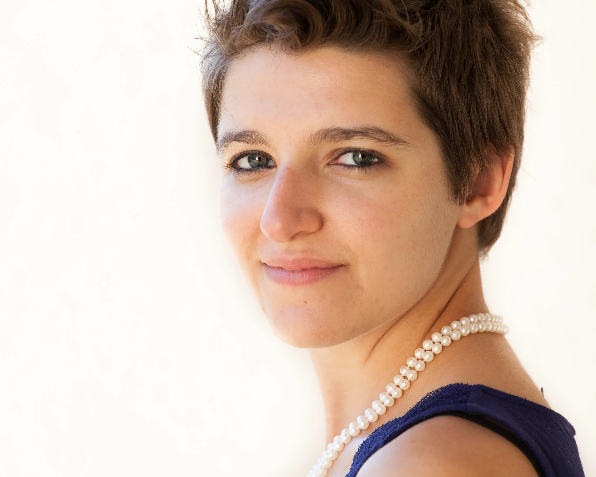 Kristin Headshot.jpg