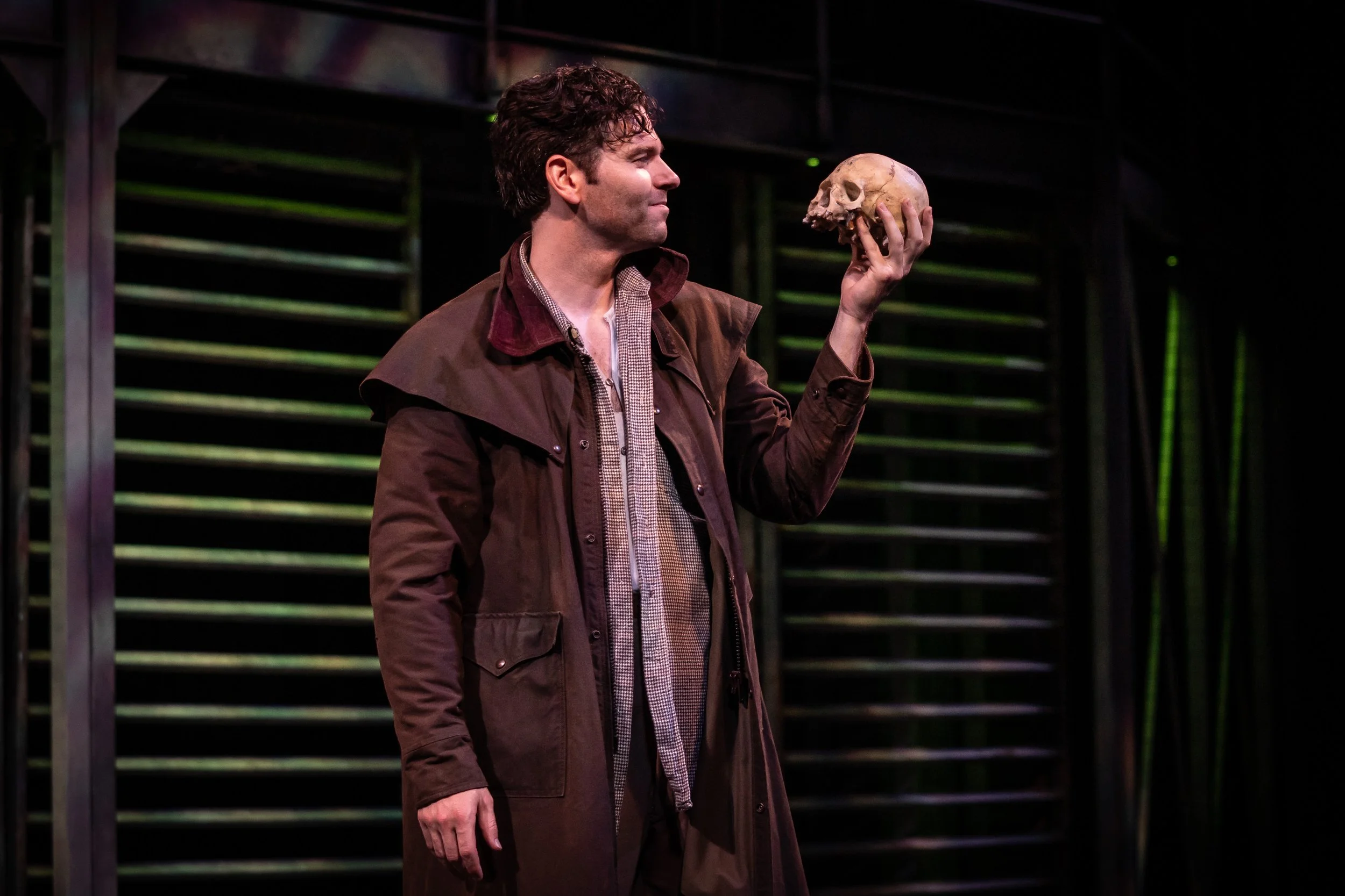 APT's Extraordinary "Hamlet" Has Much To Say to Modern Audiences